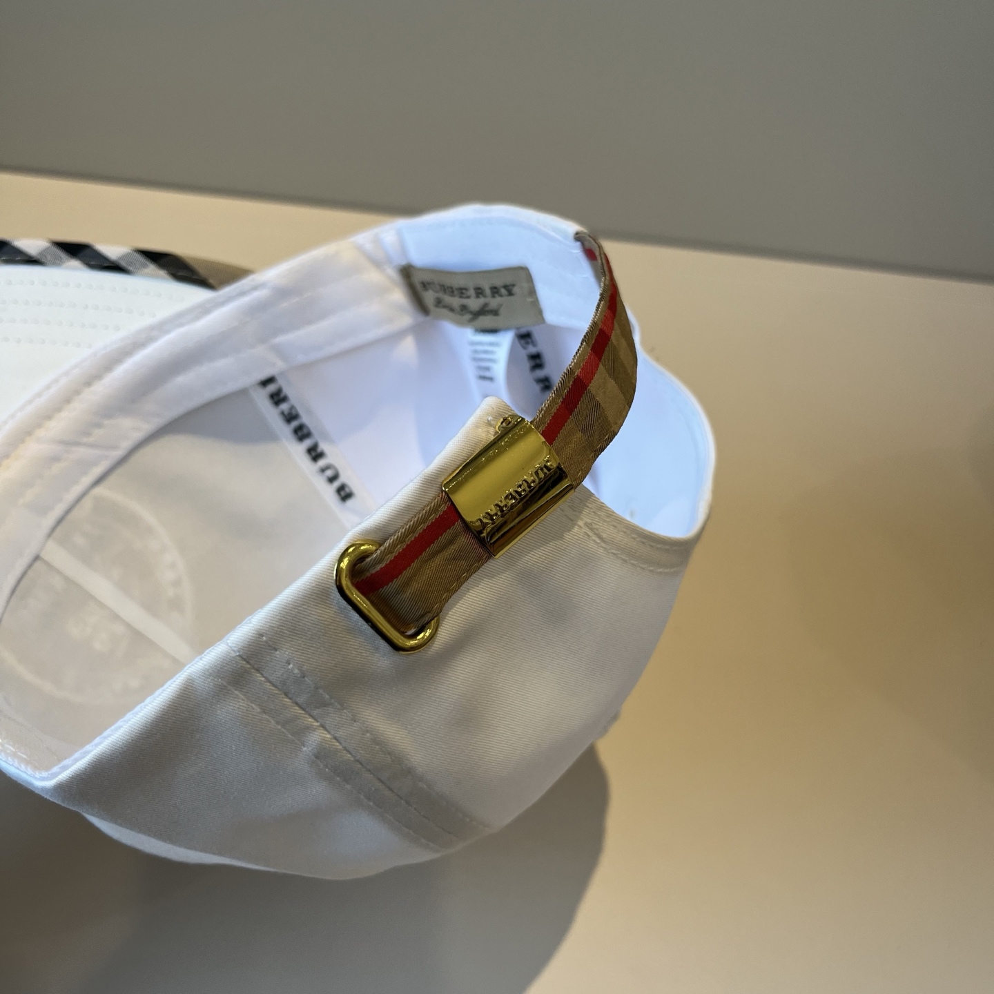  BURBERRY巴宝利早春新款棒球帽，简约尚时风，男女同款！高质品，尊享品质感！