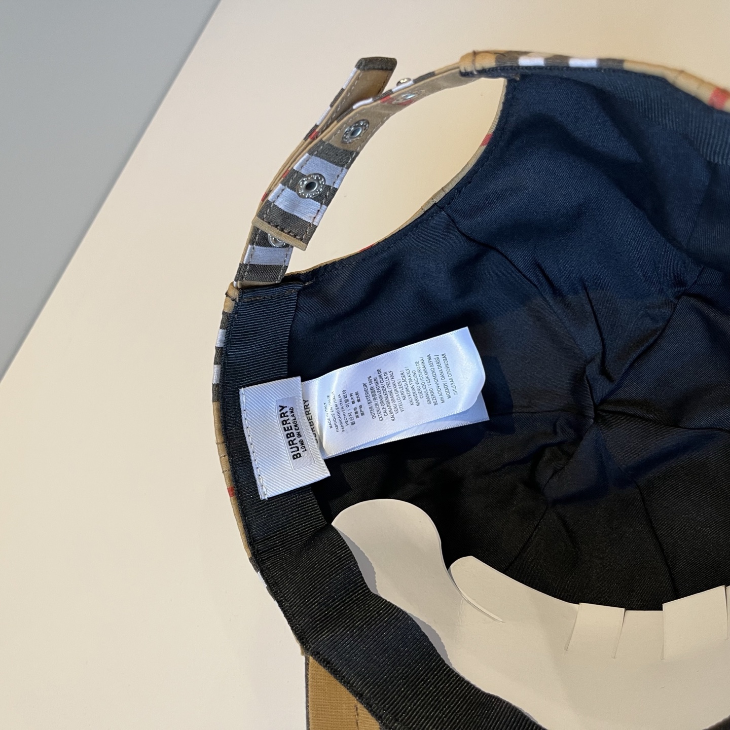  BURBERRY巴宝利早春新款棒球帽，简约尚时风，男女同款！高质品，尊享品质感！