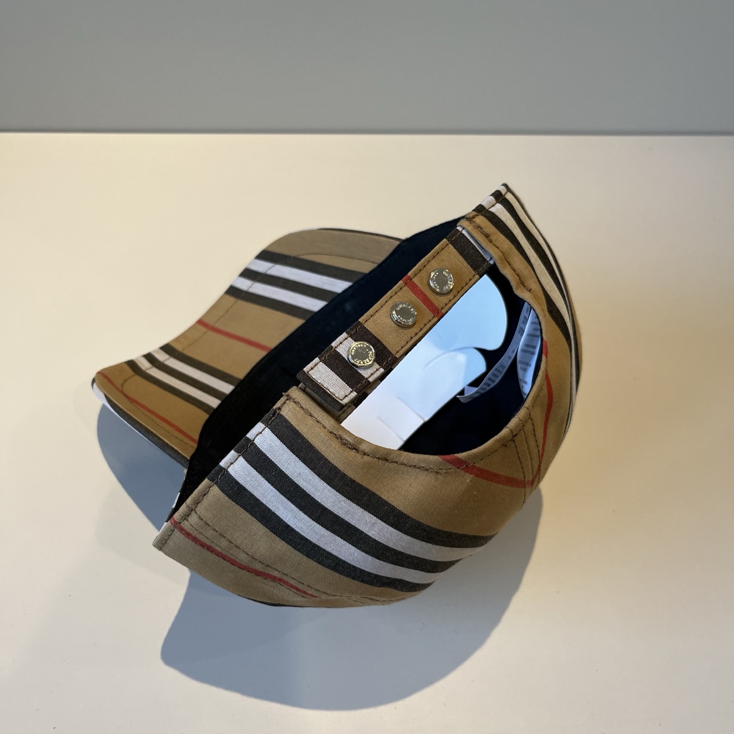  BURBERRY巴宝利早春新款棒球帽，简约尚时风，男女同款！高质品，尊享品质感！