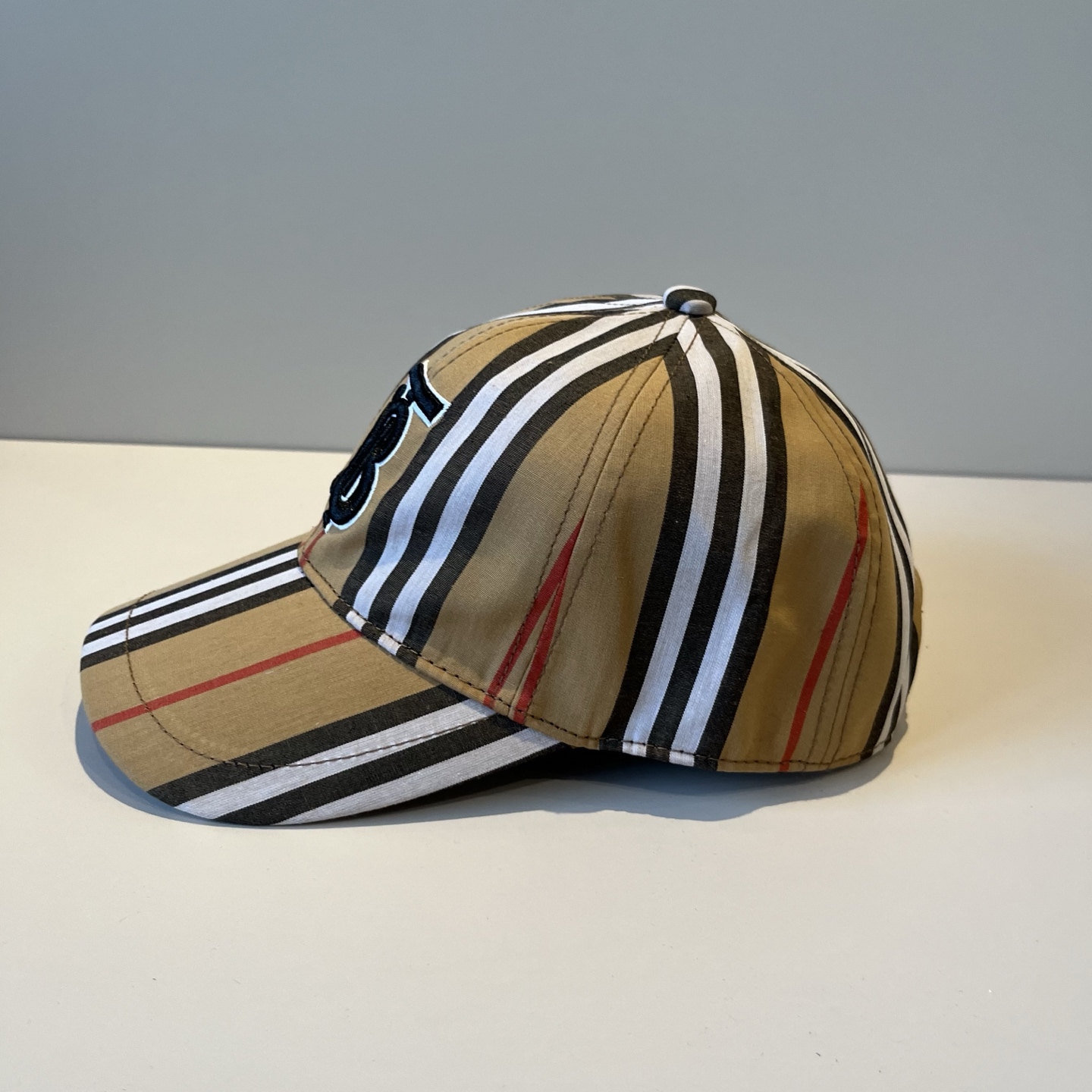  BURBERRY巴宝利早春新款棒球帽，简约尚时风，男女同款！高质品，尊享品质感！