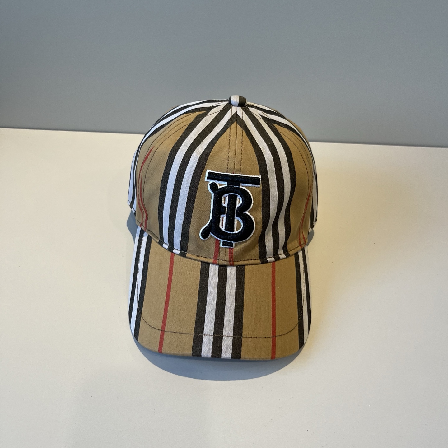  BURBERRY巴宝利早春新款棒球帽，简约尚时风，男女同款！高质品，尊享品质感！