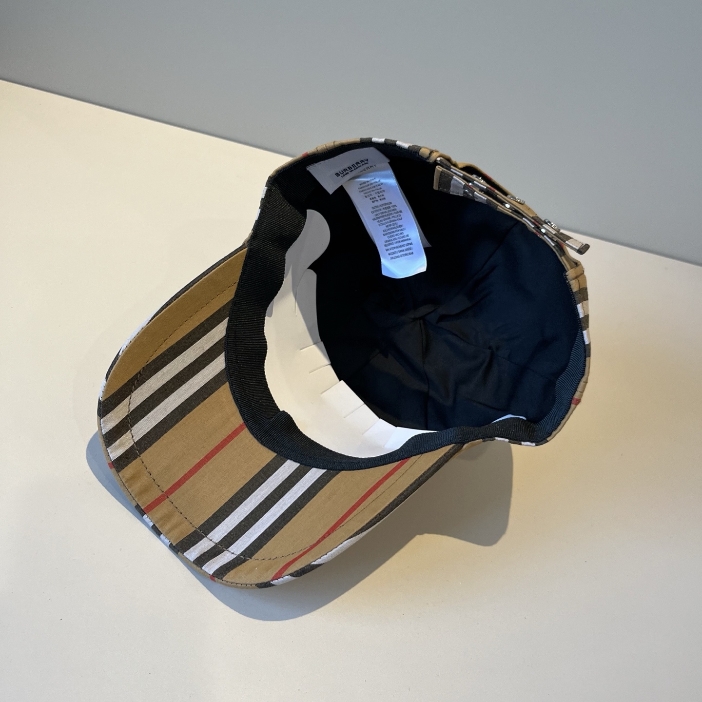  BURBERRY巴宝利早春新款棒球帽，简约尚时风，男女同款！高质品，尊享品质感！