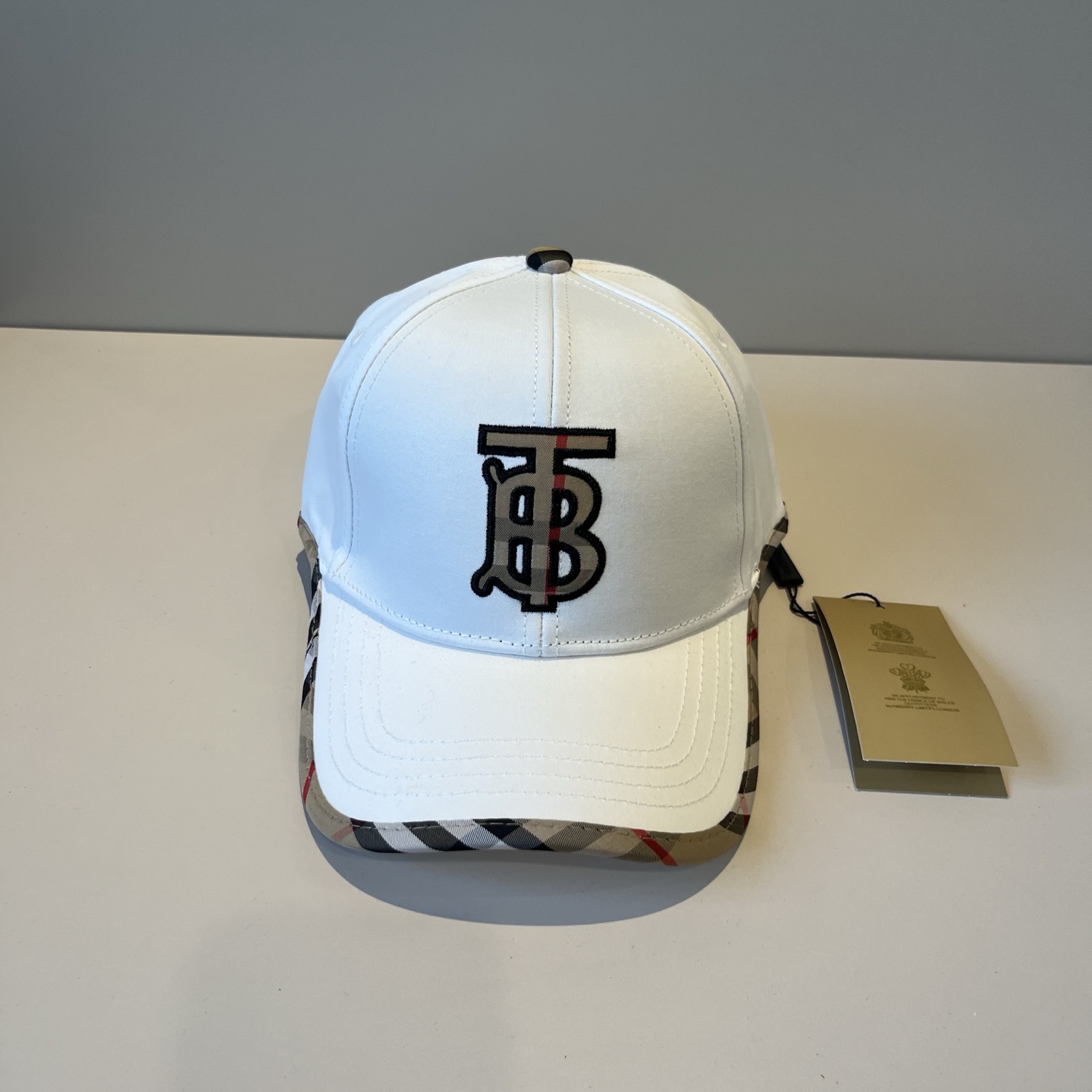  BURBERRY巴宝利早春新款棒球帽，简约尚时风，男女同款！高质品，尊享品质感！