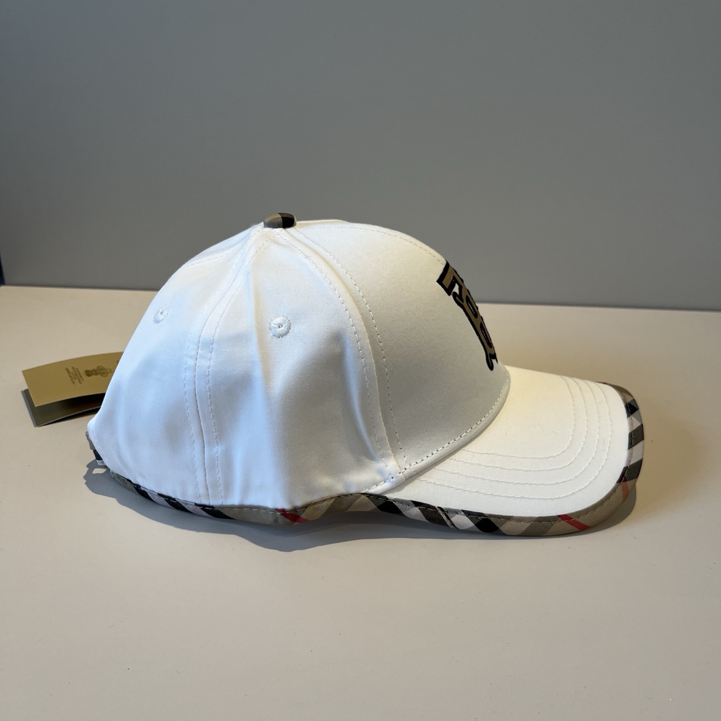  BURBERRY巴宝利早春新款棒球帽，简约尚时风，男女同款！高质品，尊享品质感！