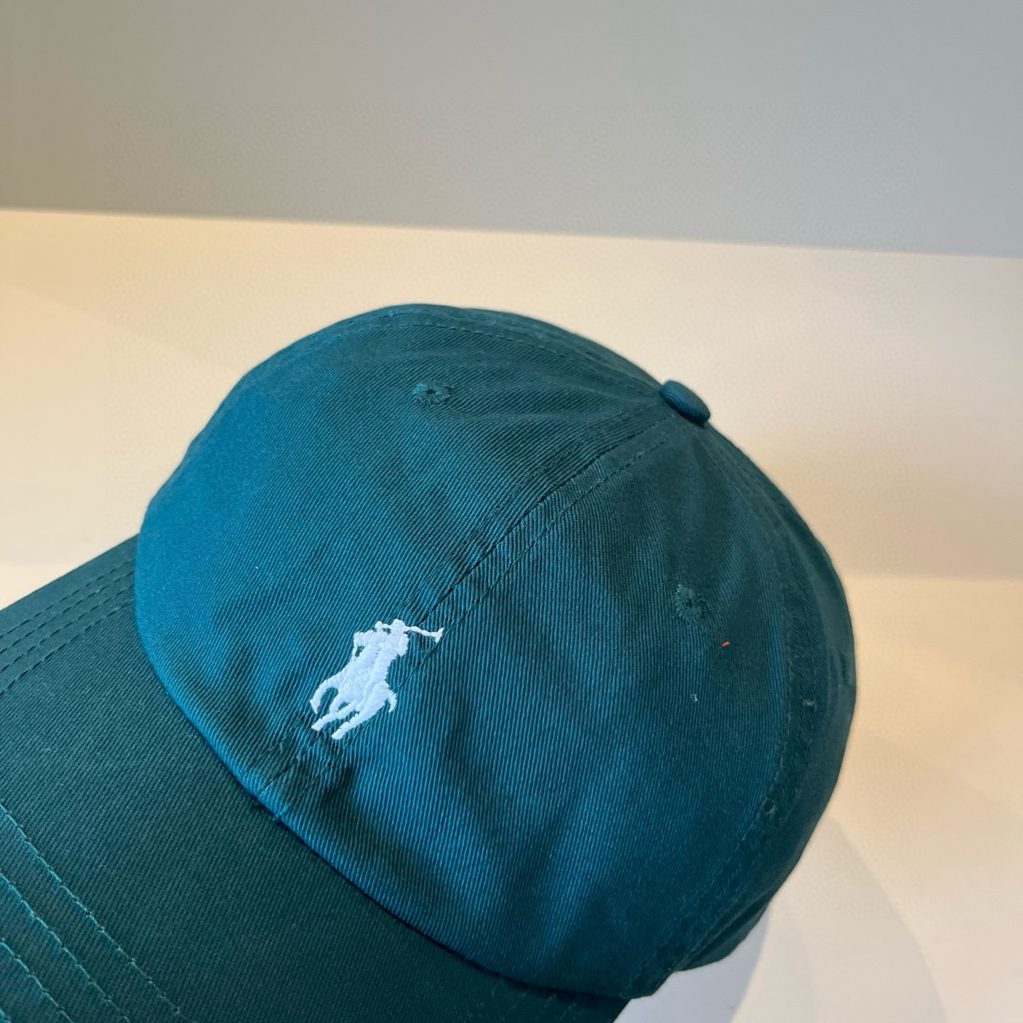  保罗🧢官网新品，棒球帽，原单品质火爆来袭 。🎩 工艺非常精美 高档大气上档次！低调奢华，方便携带！跑量