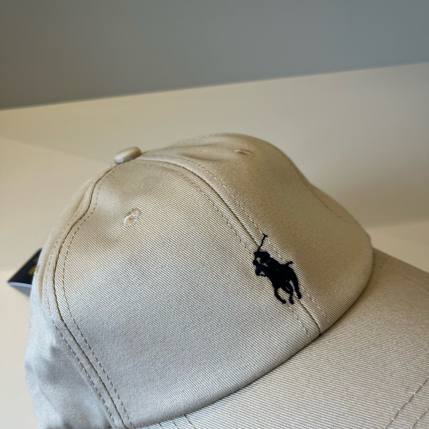  保罗🧢官网新品，棒球帽，原单品质火爆来袭 。🎩 工艺非常精美 高档大气上档次！低调奢华，方便携带！跑量