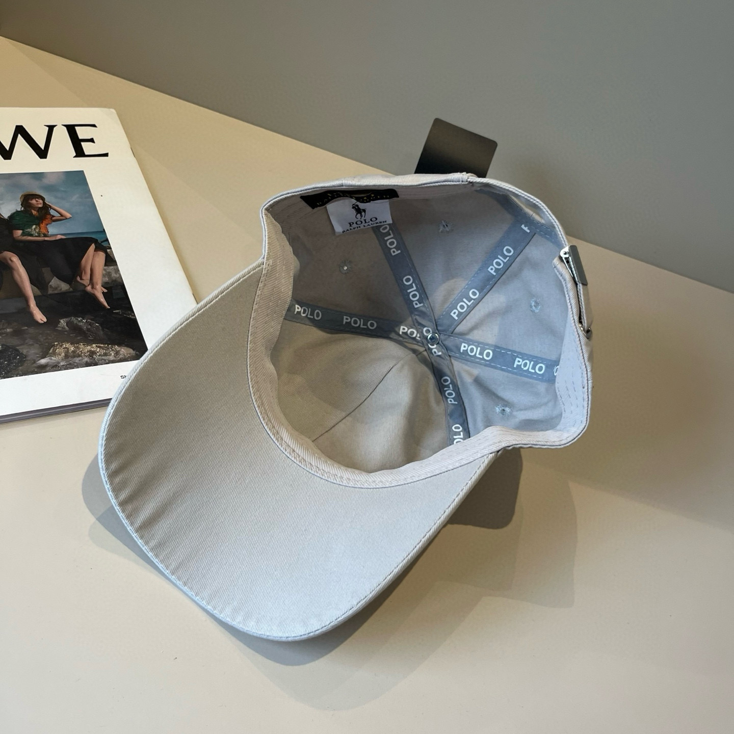  保罗🧢官网新品，棒球帽，原单品质火爆来袭 。🎩 工艺非常精美 高档大气上档次！低调奢华，方便携带！跑量