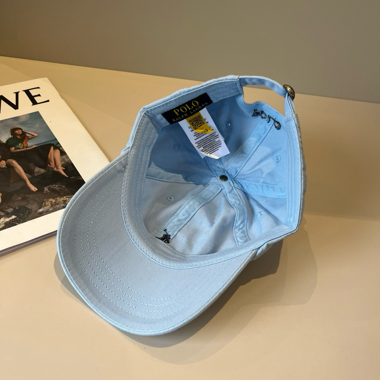  保罗🧢官网新品，棒球帽，原单品质火爆来袭 。🎩 工艺非常精美 高档大气上档次！低调奢华，方便携带！跑量