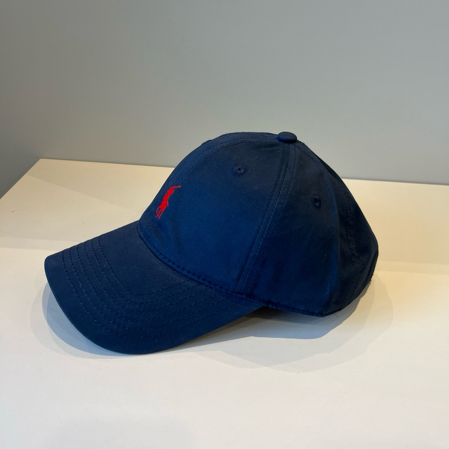  保罗🧢官网新品，棒球帽，原单品质火爆来袭 。🎩 工艺非常精美 高档大气上档次！低调奢华，方便携带！跑量