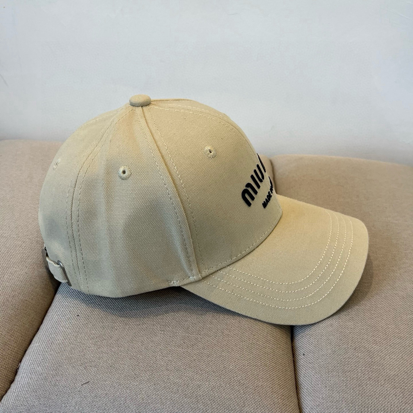  谬谬miumiu 原单春夏新款棒球帽，正品开模订制，原版做工细致质量超赞！