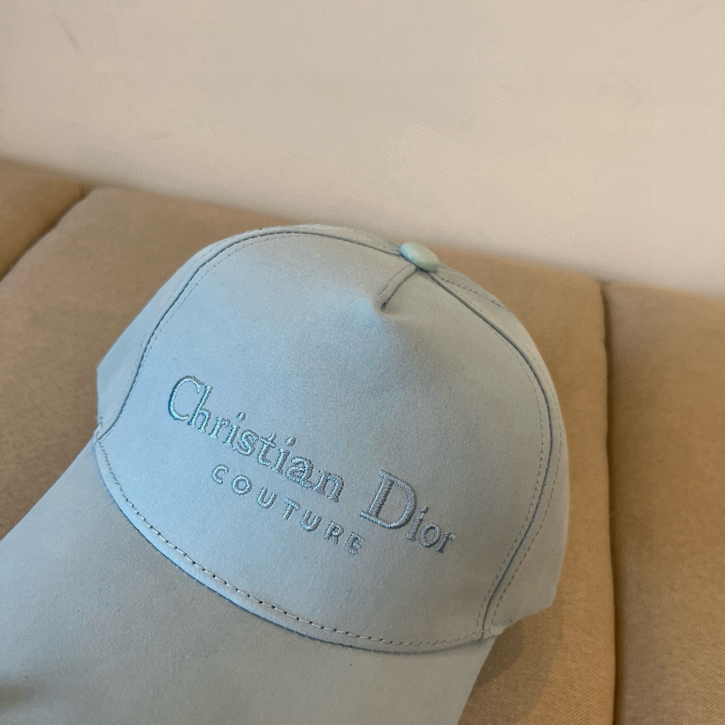 【DIOR迪奥】新款走量简约棒球帽🧢，新款出货，大牌款超好搭配，赶紧入手！