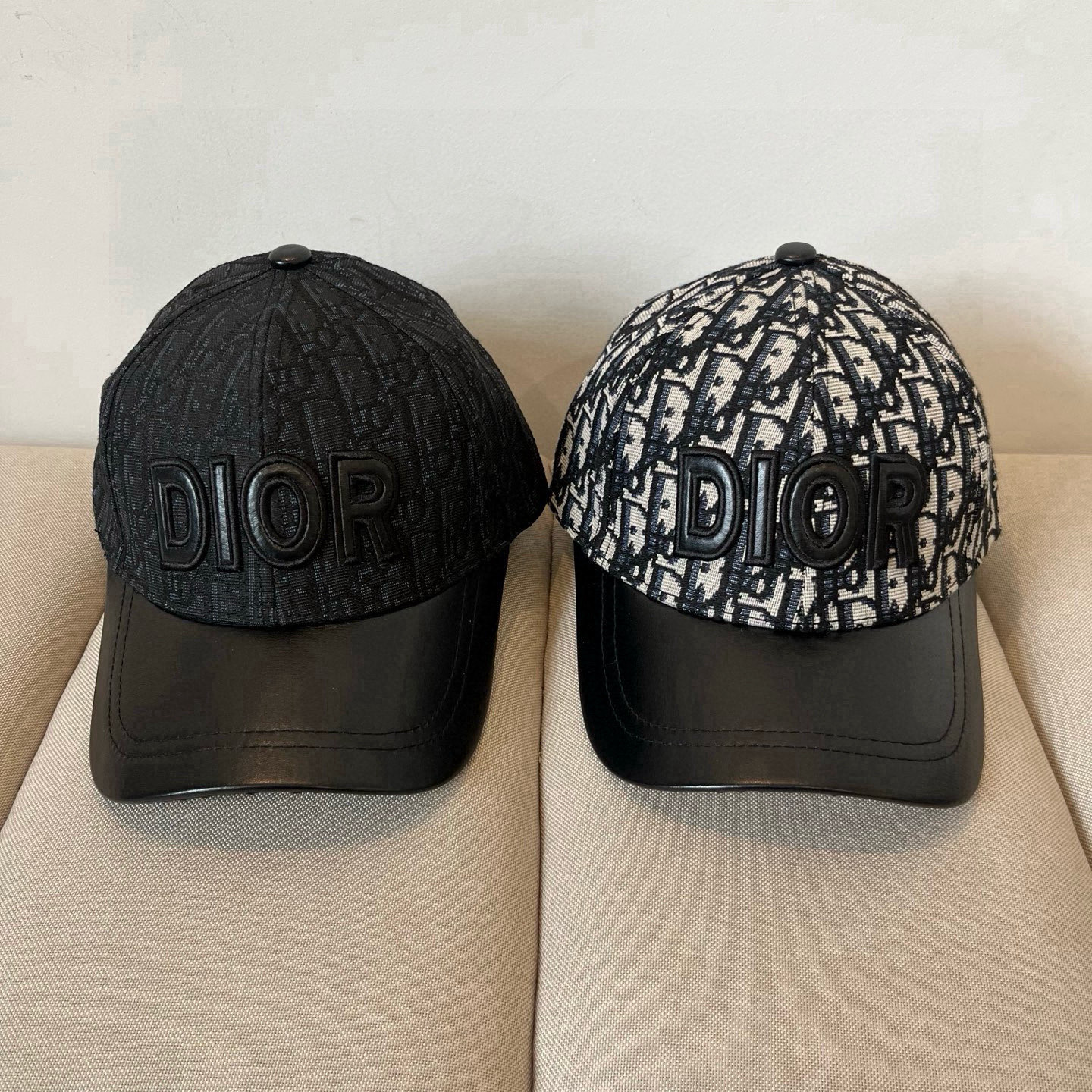 【DIOR迪奥】新款走量简约棒球帽🧢，新款出货，大牌款超好搭配，赶紧入手！