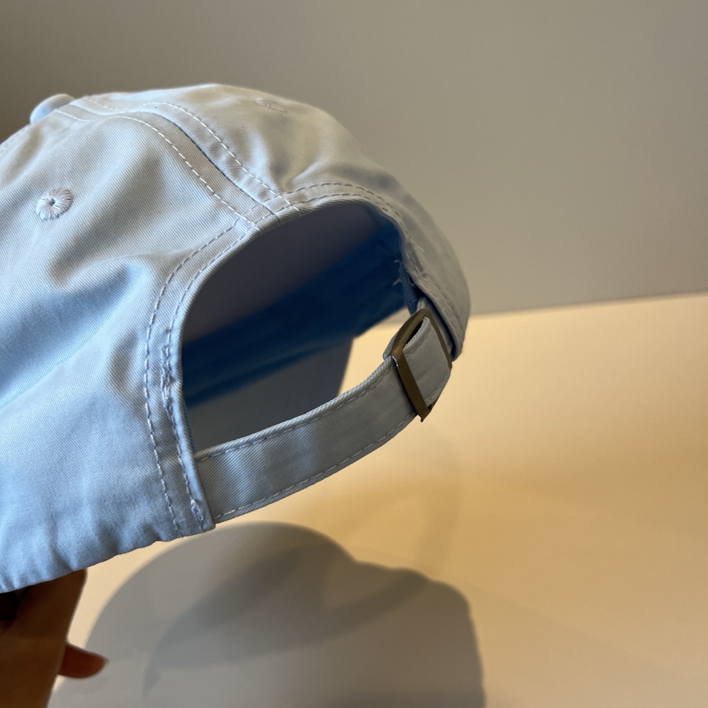 
西太后新款棒球帽🧢，男女通用，头围57cm 