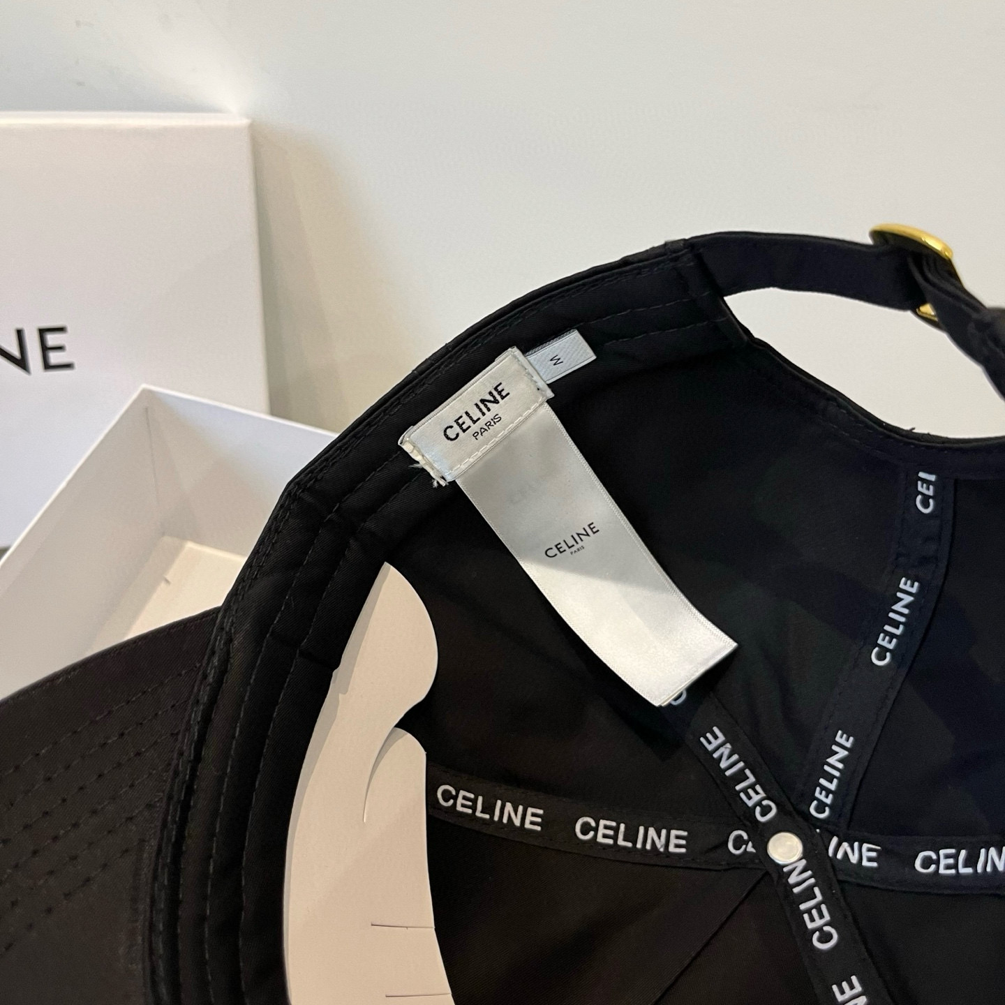 【CELINE赛琳】新款经典休闲潮流款 棒球帽🧢日韩风格，随便搭配都超好看！出门旅游，绝对要入手的一款