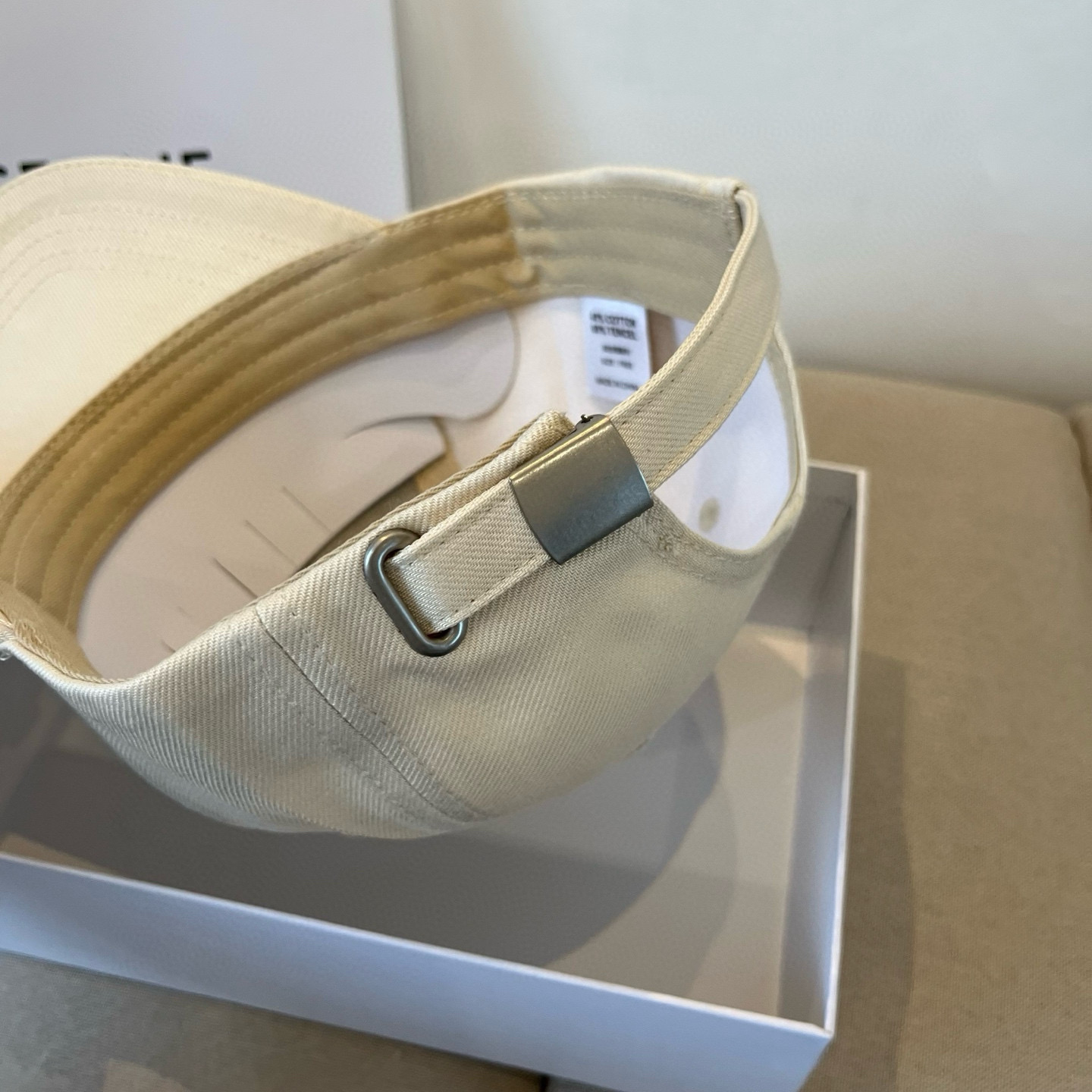 【CELINE赛琳】新款经典休闲潮流款 棒球帽🧢日韩风格，随便搭配都超好看！出门旅游，绝对要入手的一款