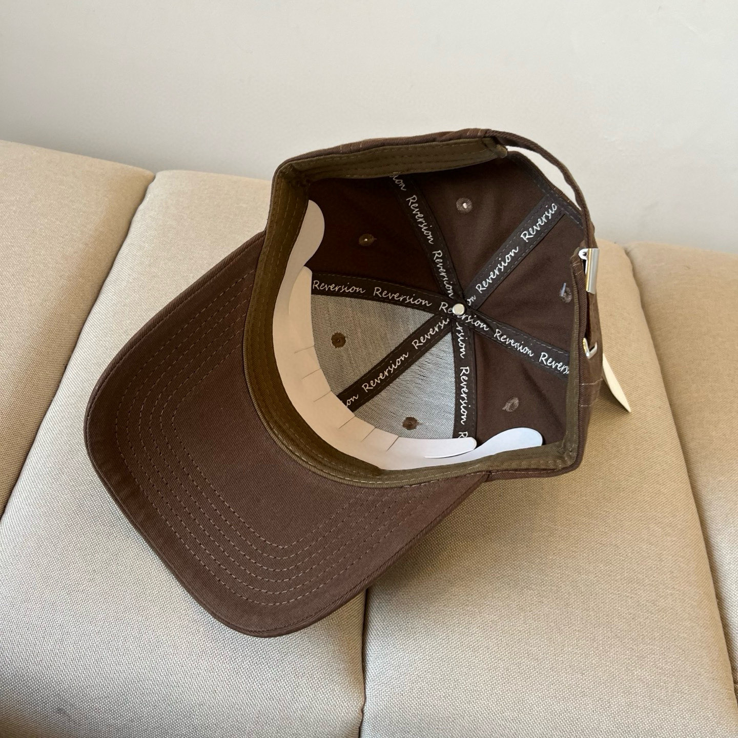 【CELINE赛琳】新款经典休闲潮流款 棒球帽🧢日韩风格，随便搭配都超好看！出门旅游，绝对要入手的一款