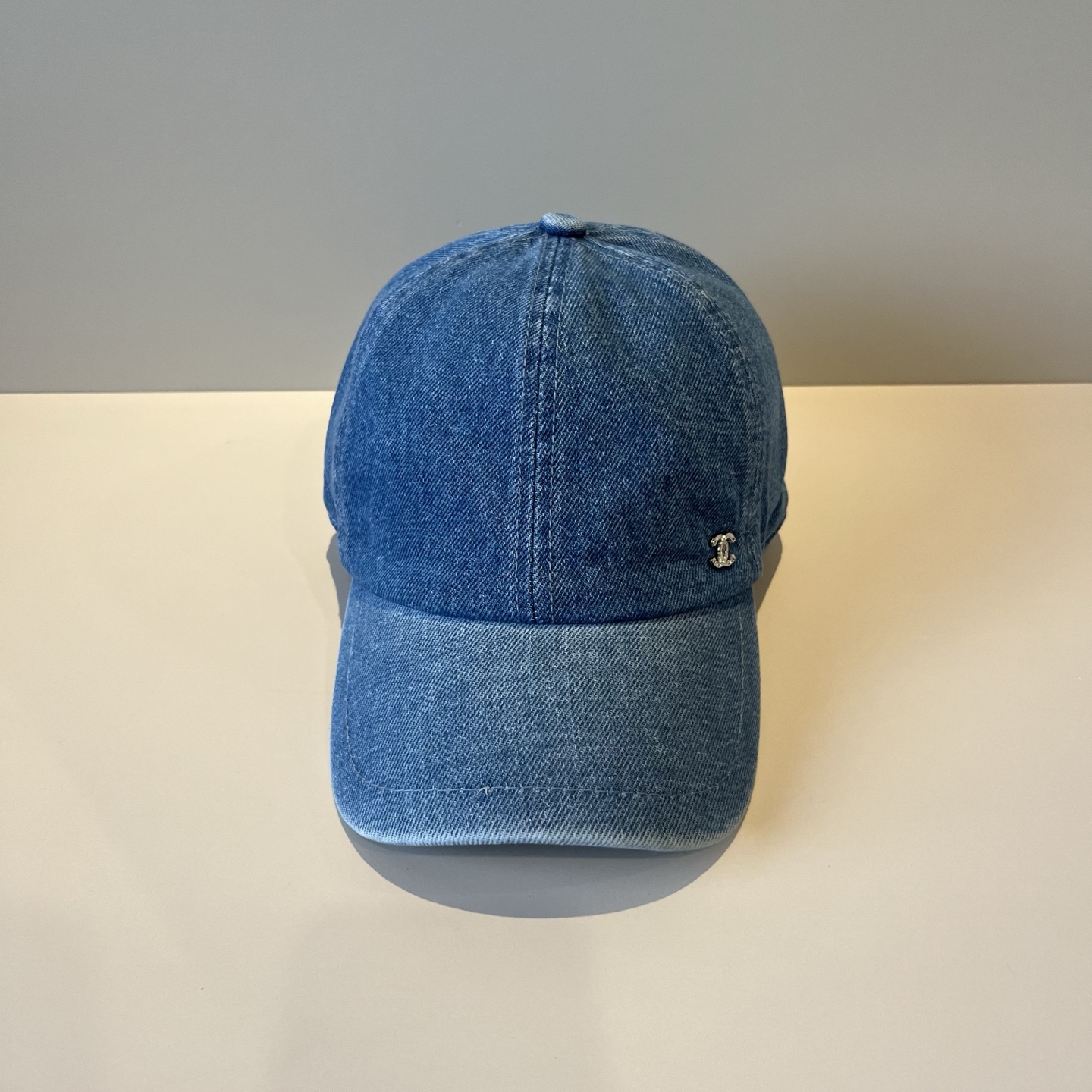 NO:346964,Chanel CHANEL new baseball cap, Xiaoxiang classic simple, fashionable and casual design New hat Straw hat Fisherman hat Baseball cap, hat, chanel, chanel, espadrilles, hats香奈儿CHANEL 新品棒球帽,小香经典简约,时尚休闲设计 跑量新品帽子草帽渔夫帽棒球帽,帽子,chanel,chanel,espadrilles,hats,hat