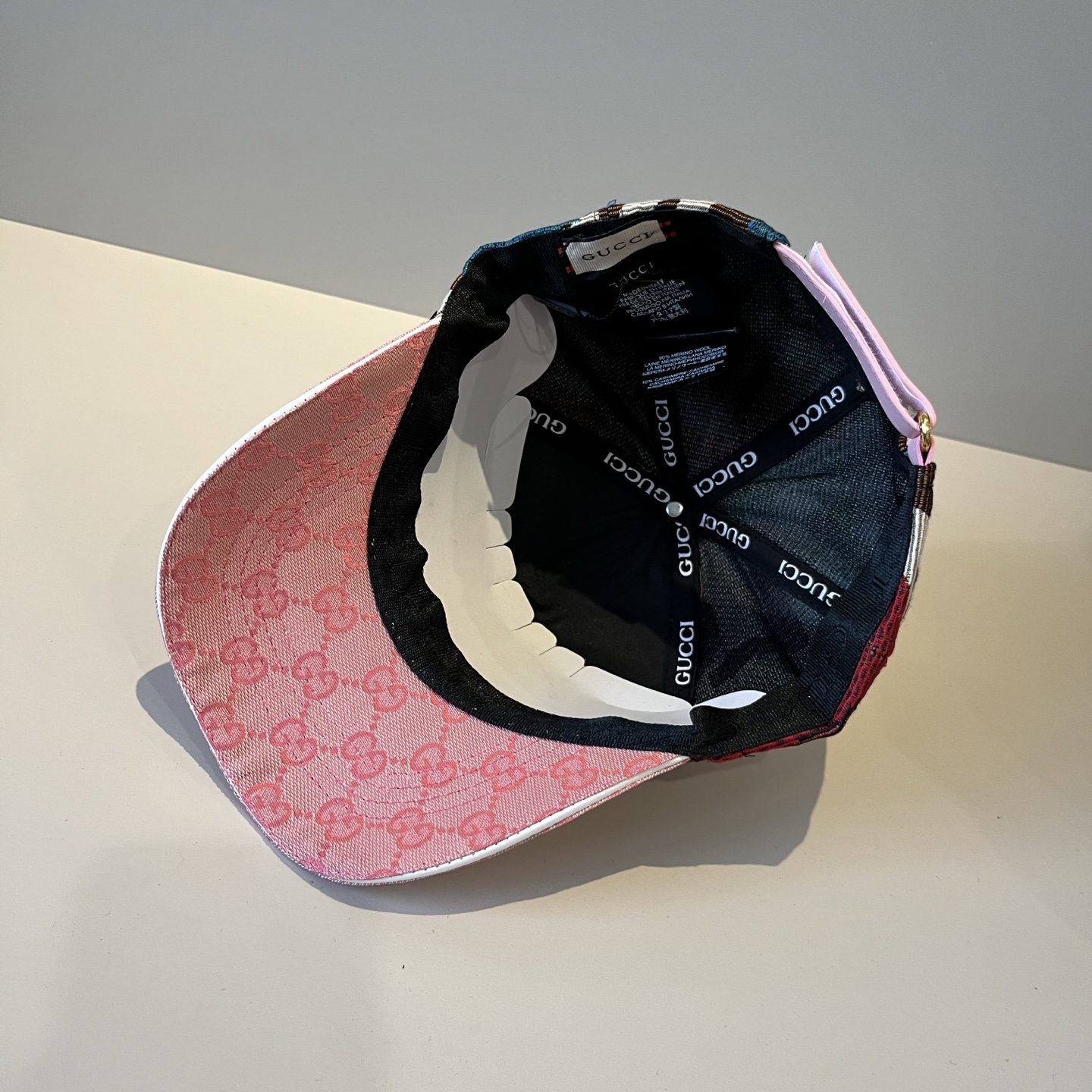  古奇棒球帽♥️GUCCI🧢官网新品，棒球帽，原单品质火爆来袭 。🎩 工艺非常精美 高档大气上档次！低调