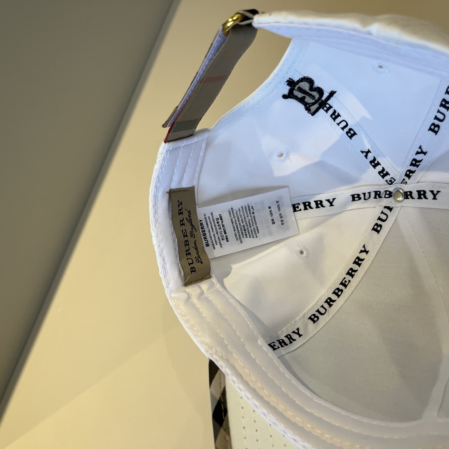  BURBERRY巴宝利早春新款棒球帽，简约尚时风，男女同款！高质品，尊享品质感！