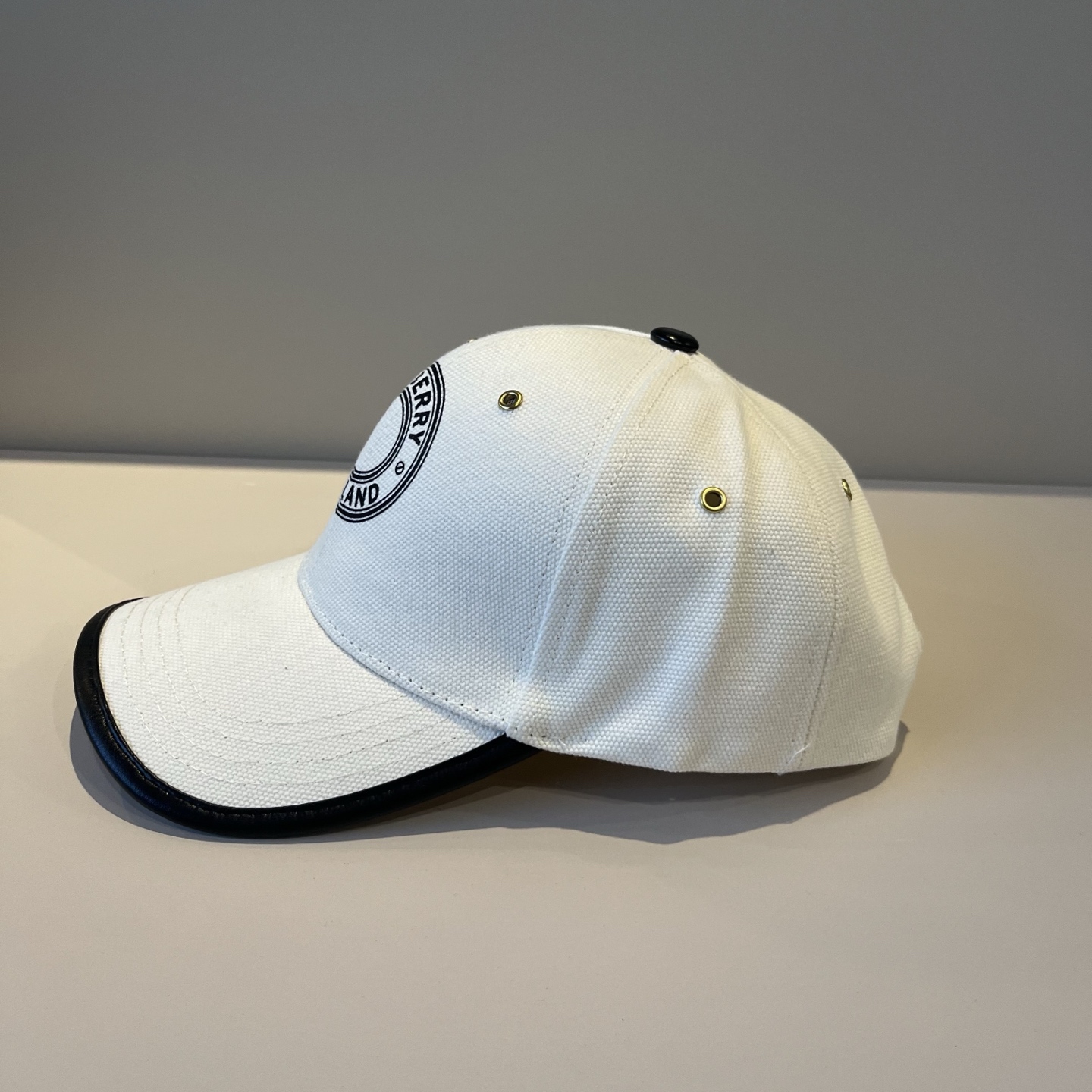  BURBERRY巴宝利早春新款棒球帽，简约尚时风，男女同款！高质品，尊享品质感！