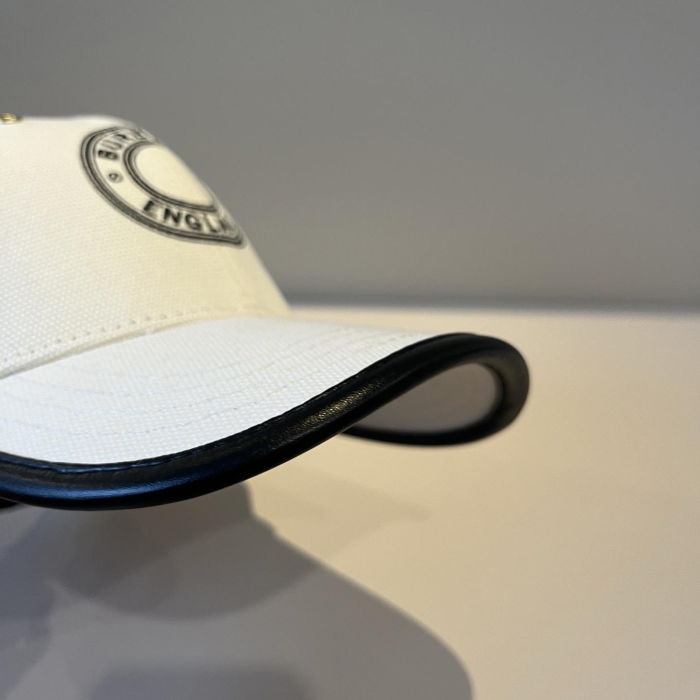  BURBERRY巴宝利早春新款棒球帽，简约尚时风，男女同款！高质品，尊享品质感！