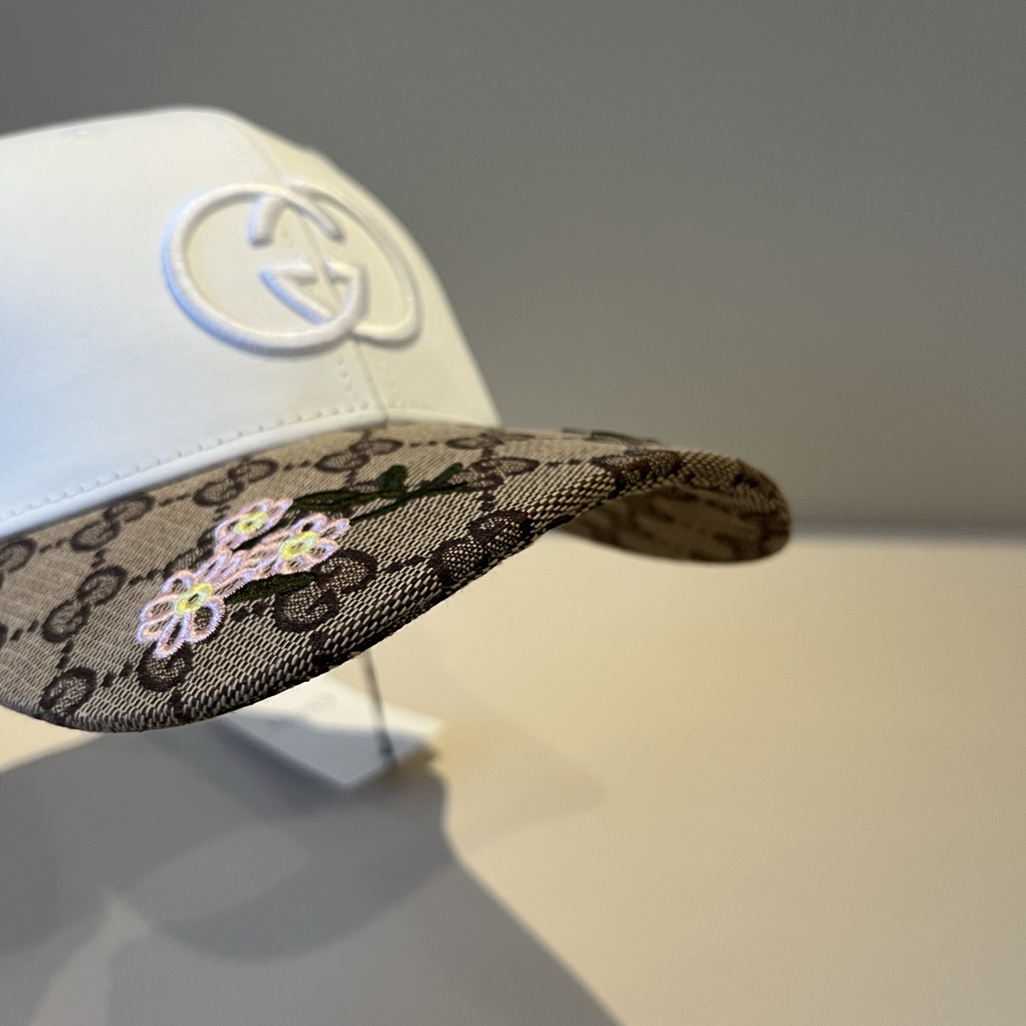  古奇棒球帽♥️GUCCI🧢官网新品，棒球帽，原单品质火爆来袭 。🎩 工艺非常精美 高档大气上档次！低调