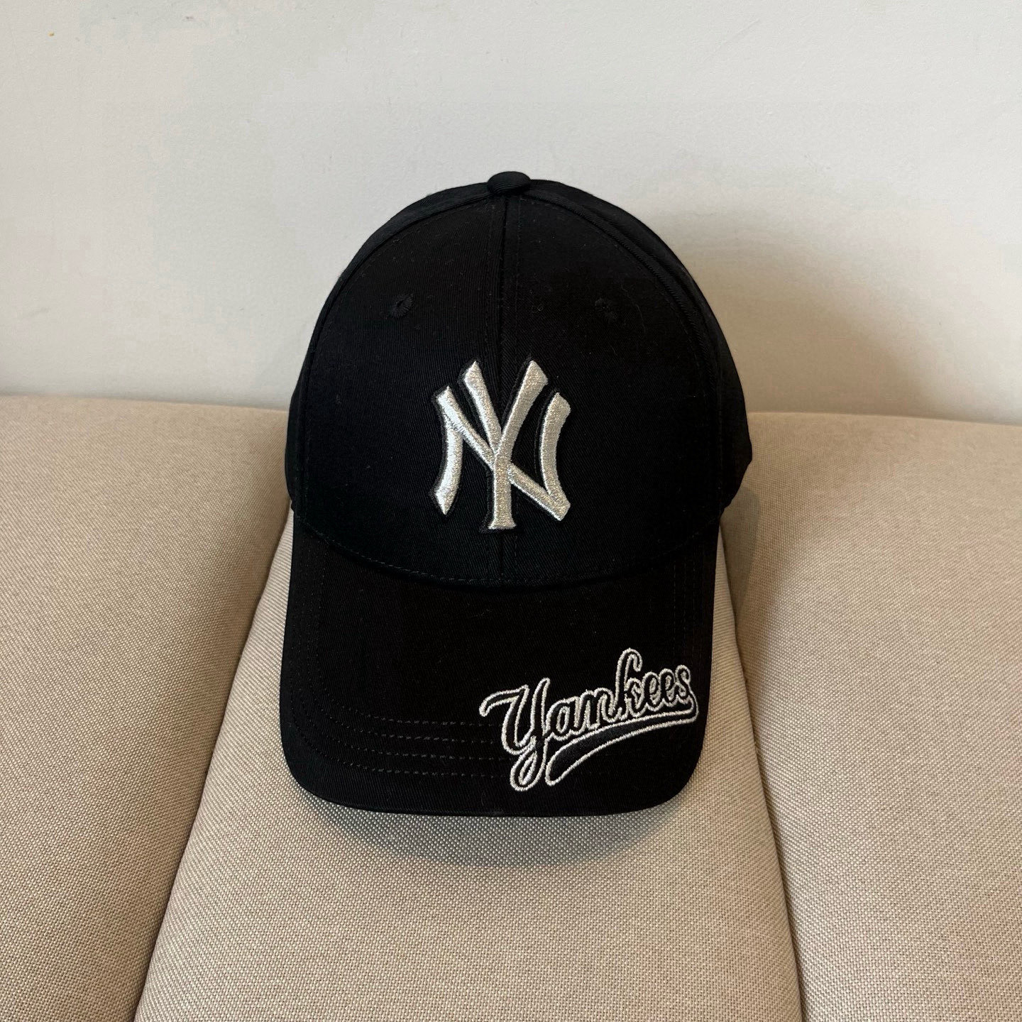 新品ꫛꫀꪝ ❥——❤专柜品质，细节就是完美
MLB拼接新款 官网步上新Ny🧢，代购版本 质量看细节好！
