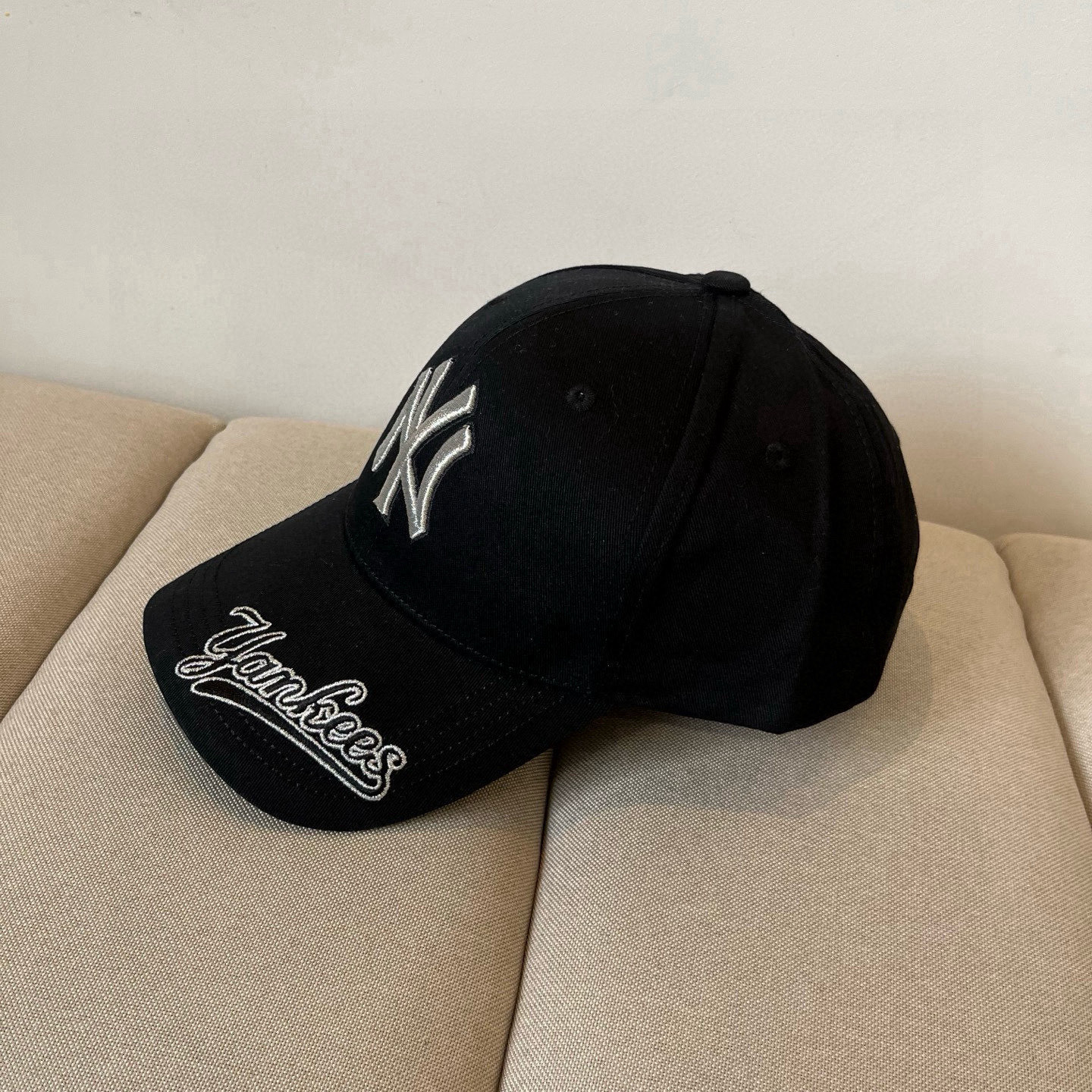  新品ꫛꫀꪝ ❥——❤专柜品质，细节就是完美
MLB拼接新款 官网步上新Ny🧢，代购版本 质量看细节好！