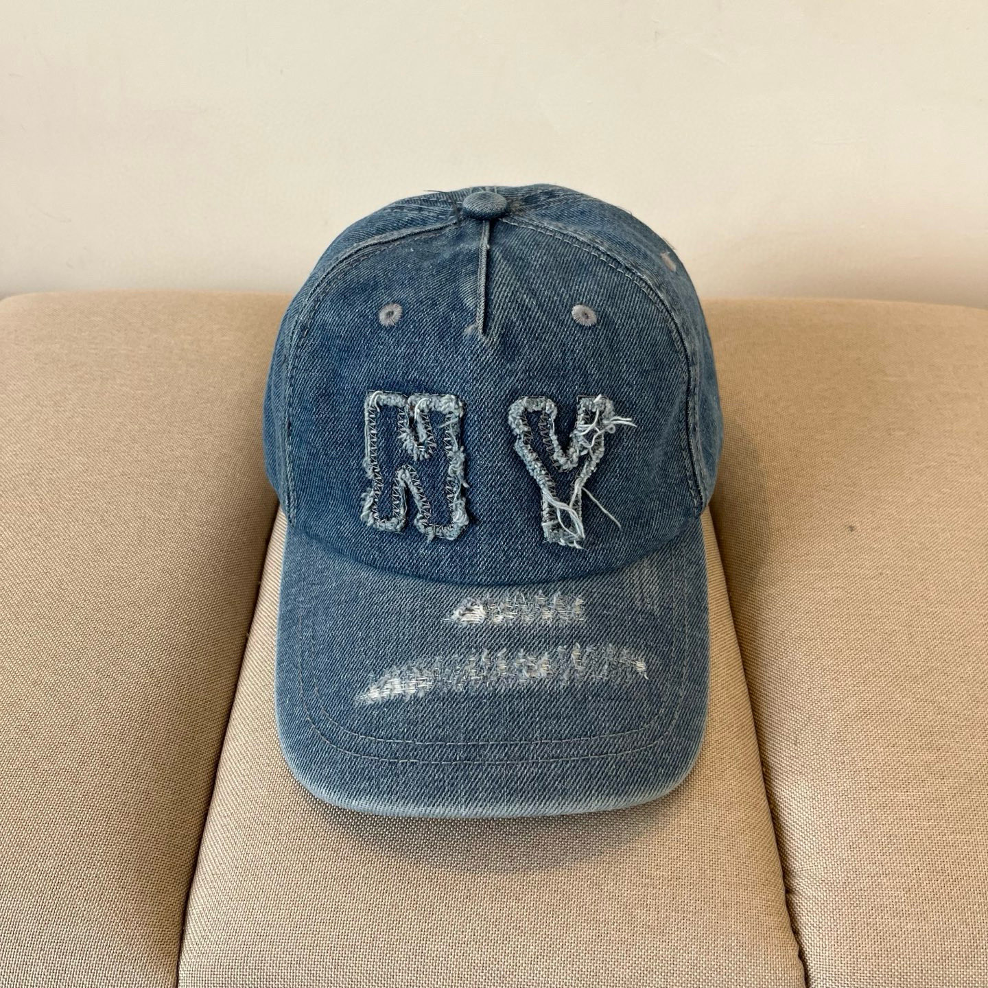  新品ꫛꫀꪝ ❥——❤专柜品质，细节就是完美
MLB拼接新款 官网步上新Ny🧢，代购版本 质量看细节好！