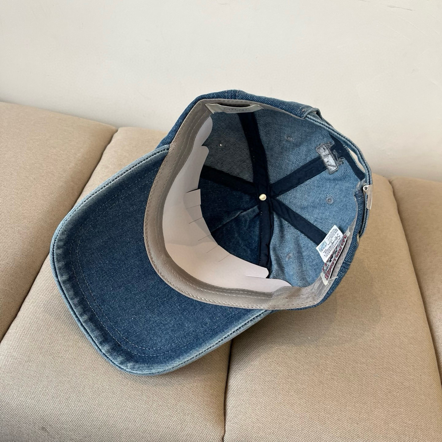  新品ꫛꫀꪝ ❥——❤专柜品质，细节就是完美
MLB拼接新款 官网步上新Ny🧢，代购版本 质量看细节好！