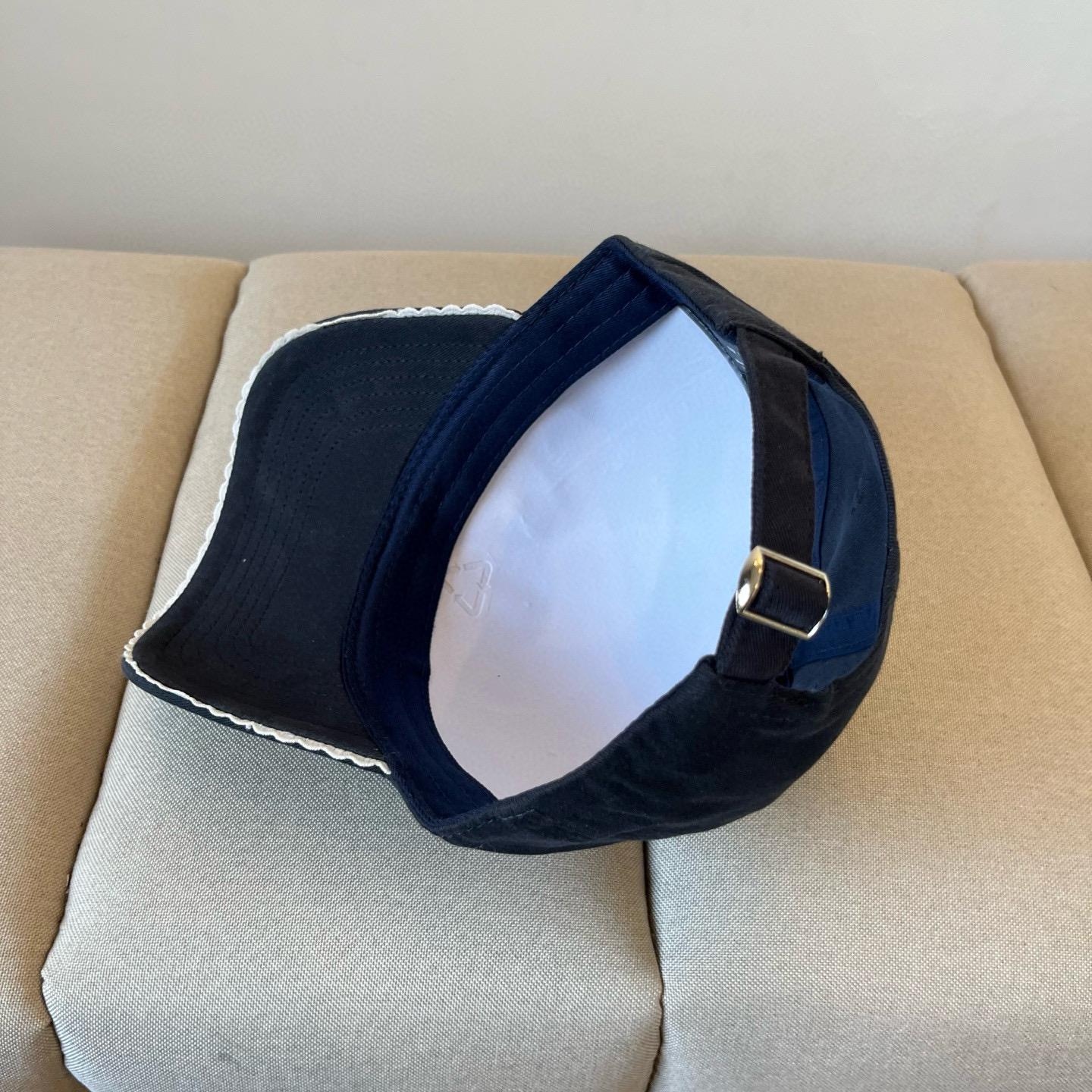  新品ꫛꫀꪝ ❥——❤专柜品质，细节就是完美
MLB拼接新款 官网步上新Ny🧢，代购版本 质量看细节好！