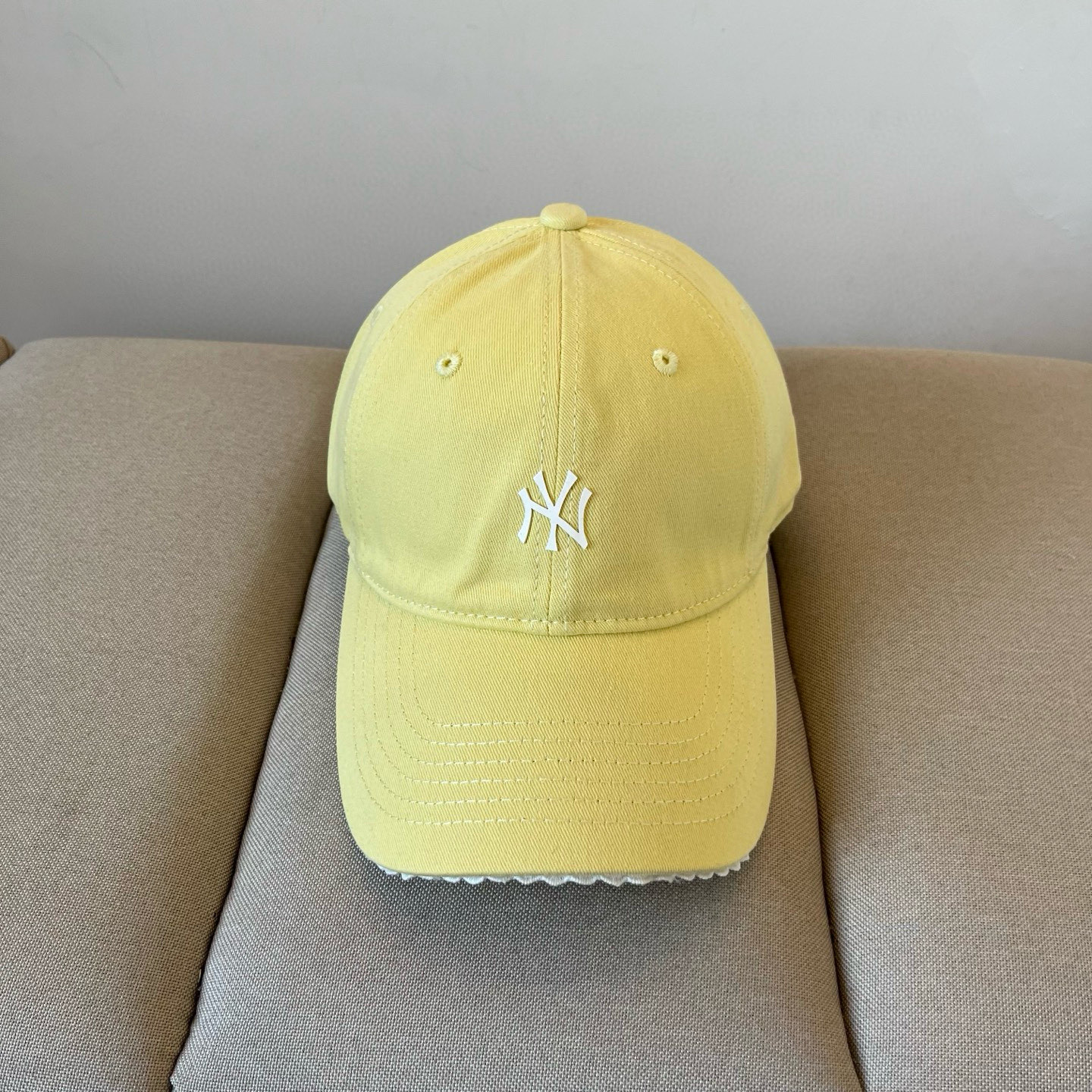  新品ꫛꫀꪝ ❥——❤专柜品质，细节就是完美
MLB拼接新款 官网步上新Ny🧢，代购版本 质量看细节好！