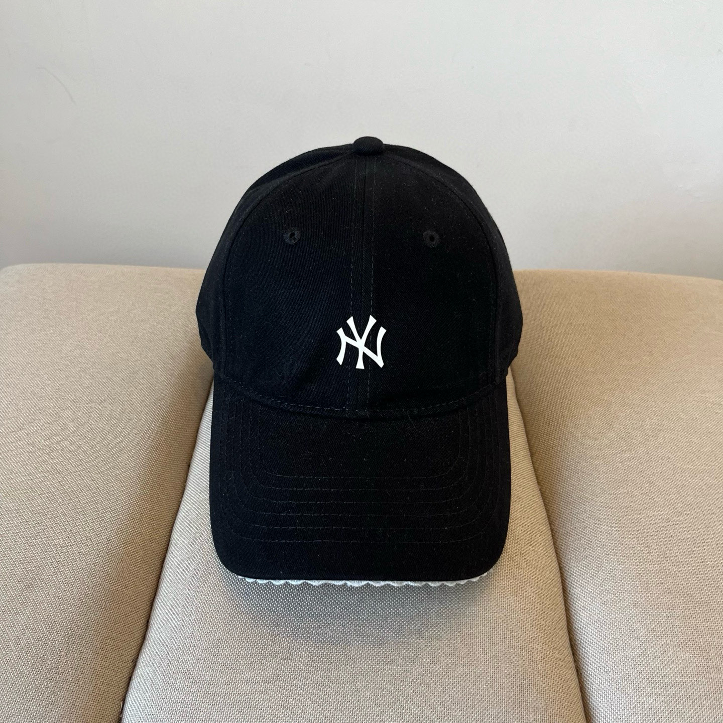  新品ꫛꫀꪝ ❥——❤专柜品质，细节就是完美
MLB拼接新款 官网步上新Ny🧢，代购版本 质量看细节好！