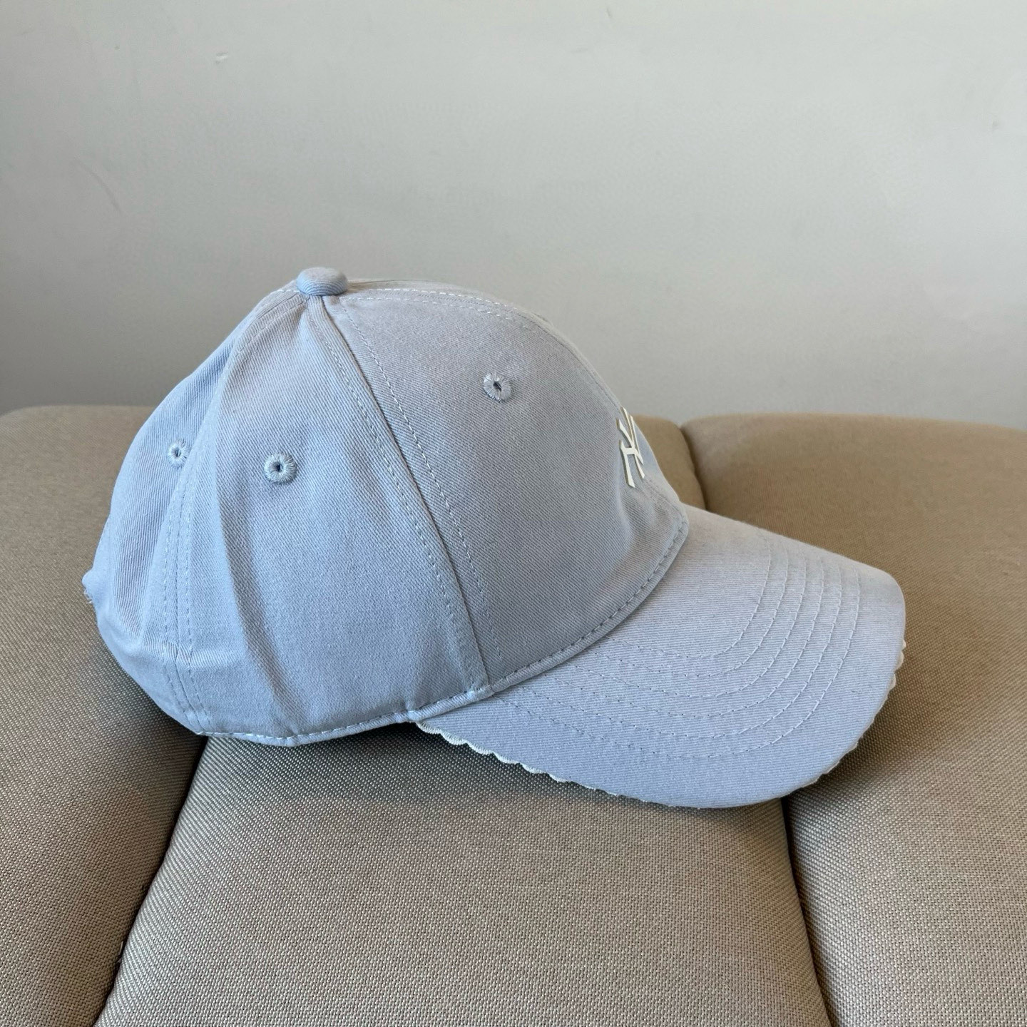  新品ꫛꫀꪝ ❥——❤专柜品质，细节就是完美
MLB拼接新款 官网步上新Ny🧢，代购版本 质量看细节好！