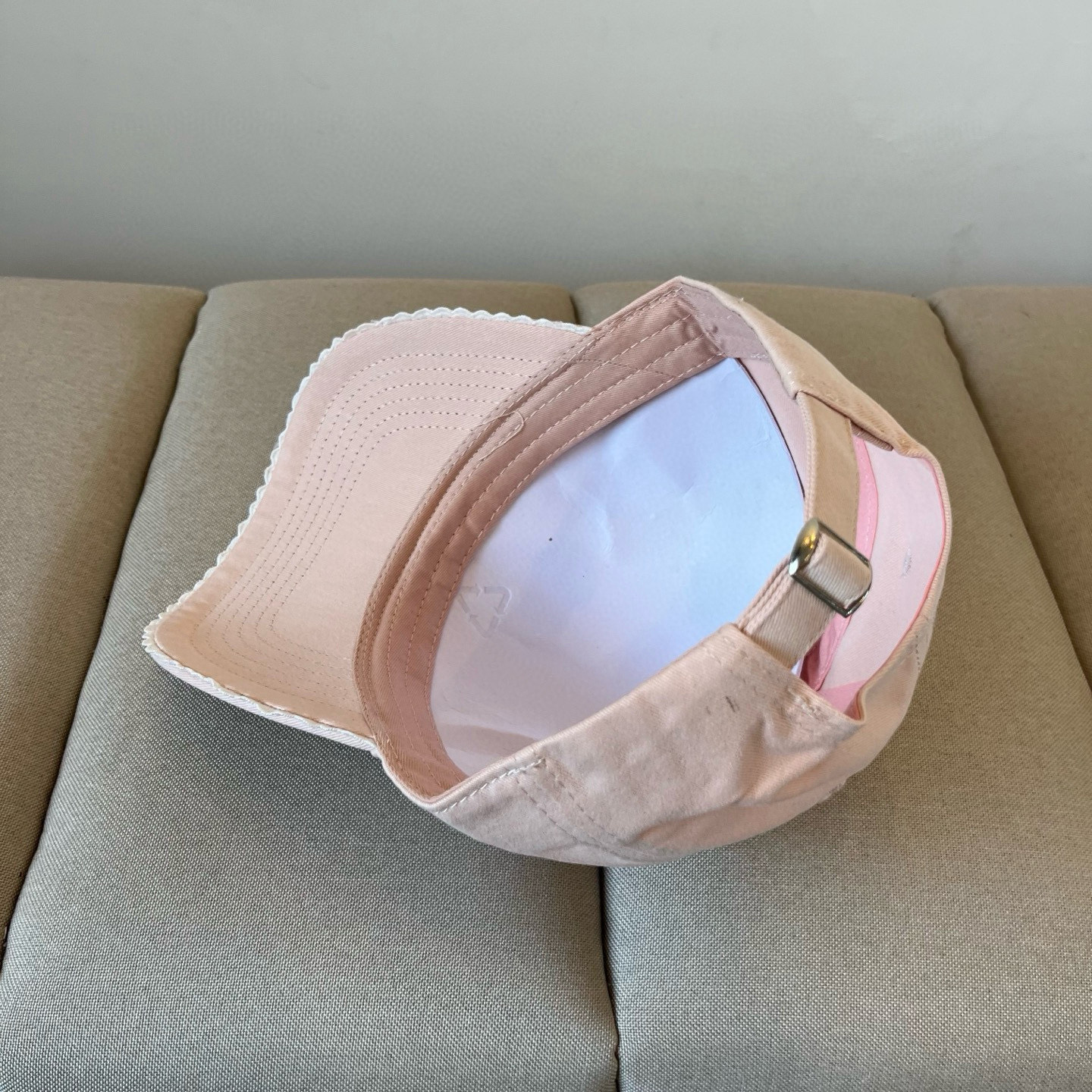  新品ꫛꫀꪝ ❥——❤专柜品质，细节就是完美
MLB拼接新款 官网步上新Ny🧢，代购版本 质量看细节好！