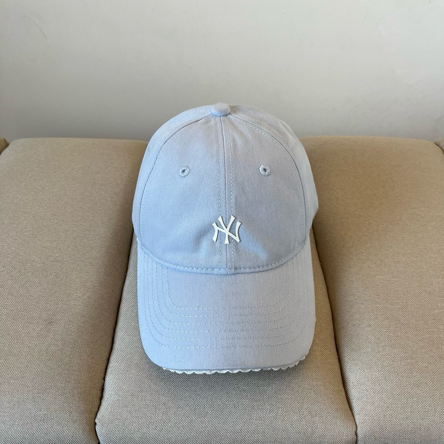  新品ꫛꫀꪝ ❥——❤专柜品质，细节就是完美
MLB拼接新款 官网步上新Ny🧢，代购版本 质量看细节好！