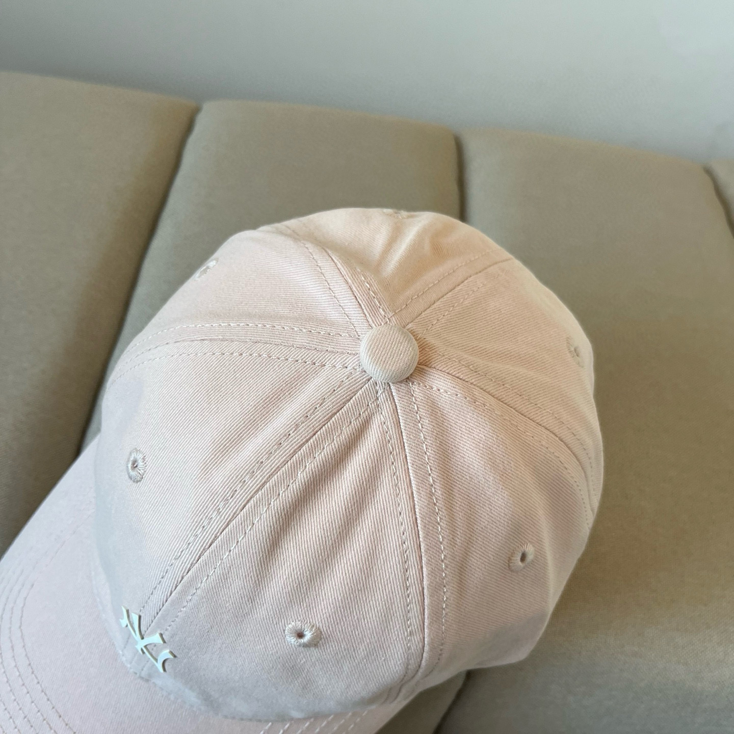  新品ꫛꫀꪝ ❥——❤专柜品质，细节就是完美
MLB拼接新款 官网步上新Ny🧢，代购版本 质量看细节好！