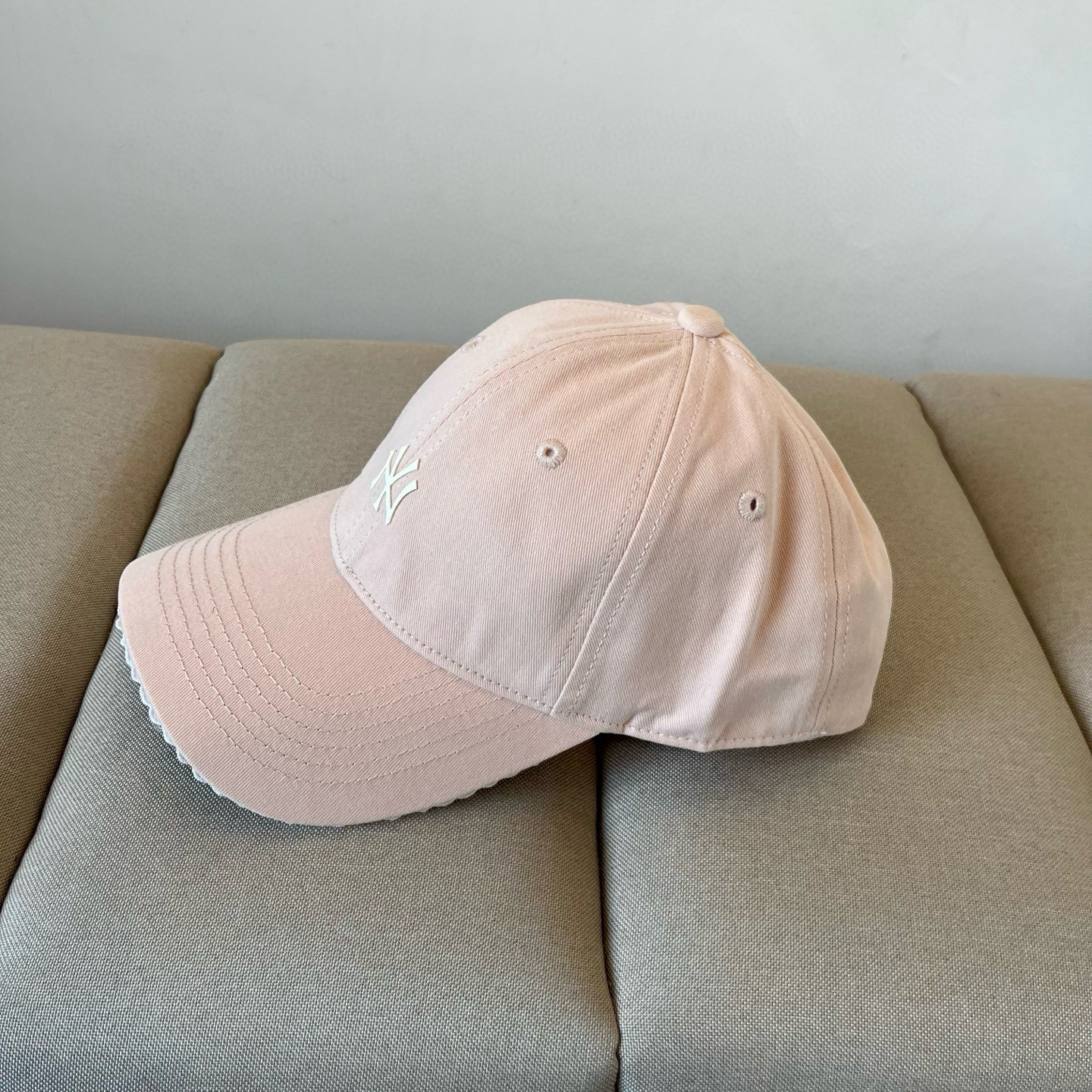  新品ꫛꫀꪝ ❥——❤专柜品质，细节就是完美
MLB拼接新款 官网步上新Ny🧢，代购版本 质量看细节好！