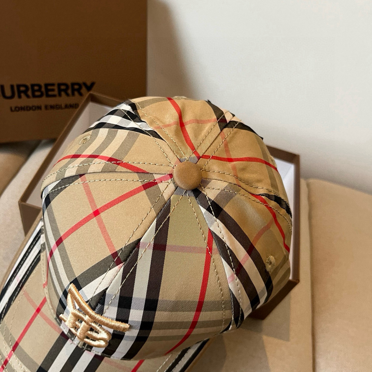  BURBERRY巴宝利早春新款棒球帽，简约尚时风，男女同款！高质品，尊享品质感！