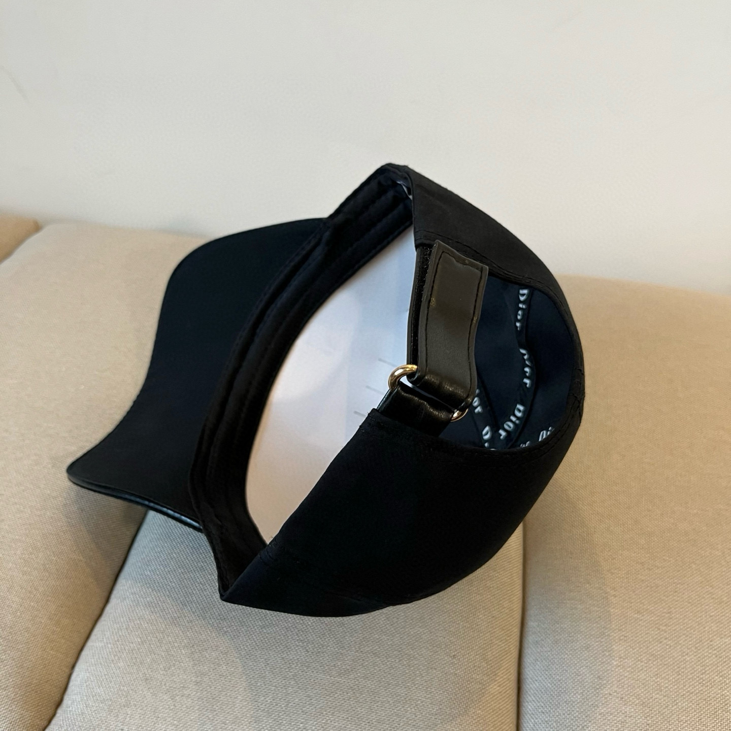 【DIOR迪奥】新款走量简约棒球帽🧢，新款出货，大牌款超好搭配，赶紧入手！