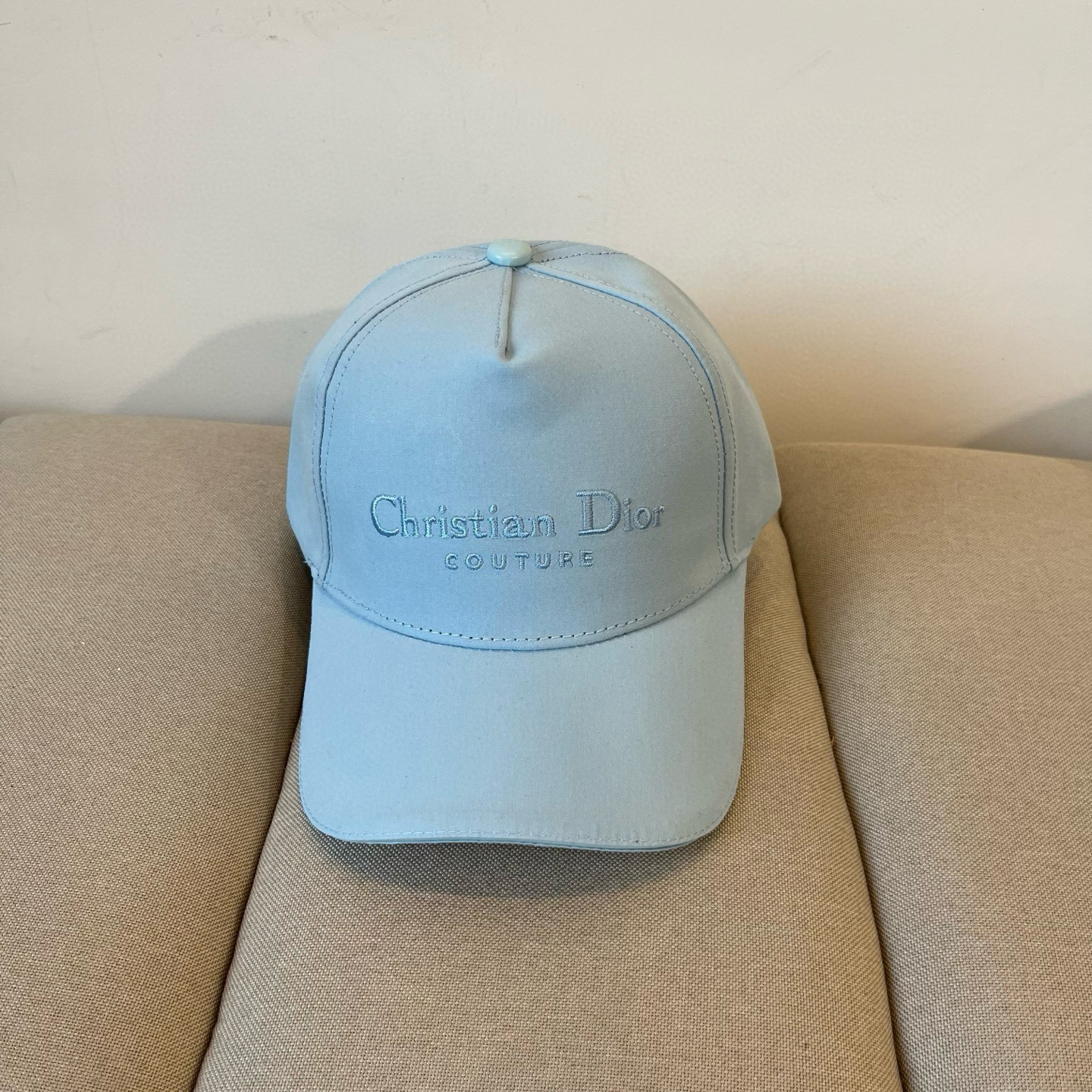 【DIOR迪奥】新款走量简约棒球帽🧢，新款出货，大牌款超好搭配，赶紧入手！