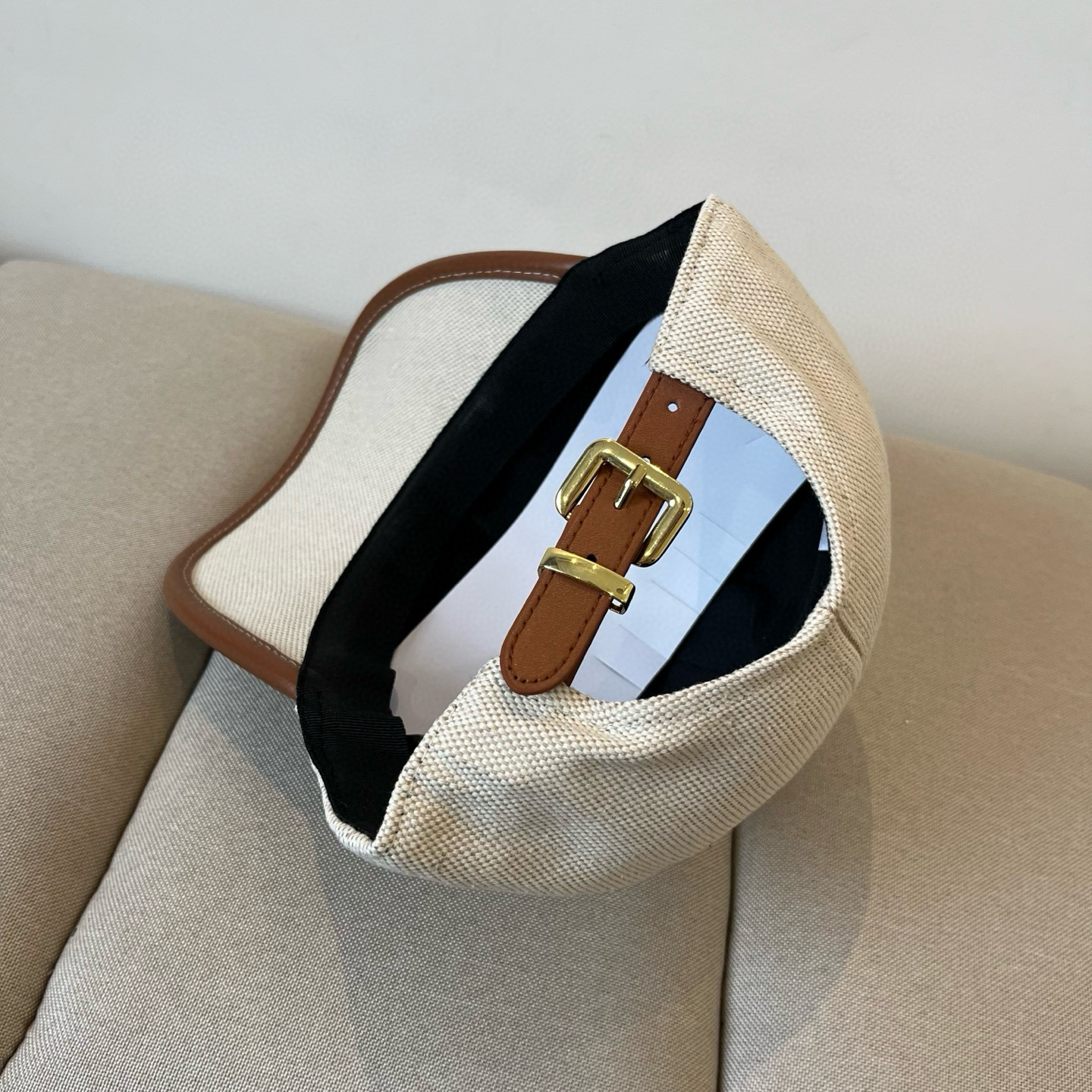  谬谬miumiu 原单春夏新款棒球帽，正品开模订制，原版做工细致质量超赞！