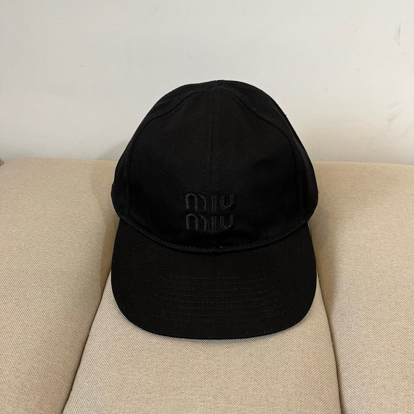  谬谬miumiu 原单春夏新款棒球帽，正品开模订制，原版做工细致质量超赞！