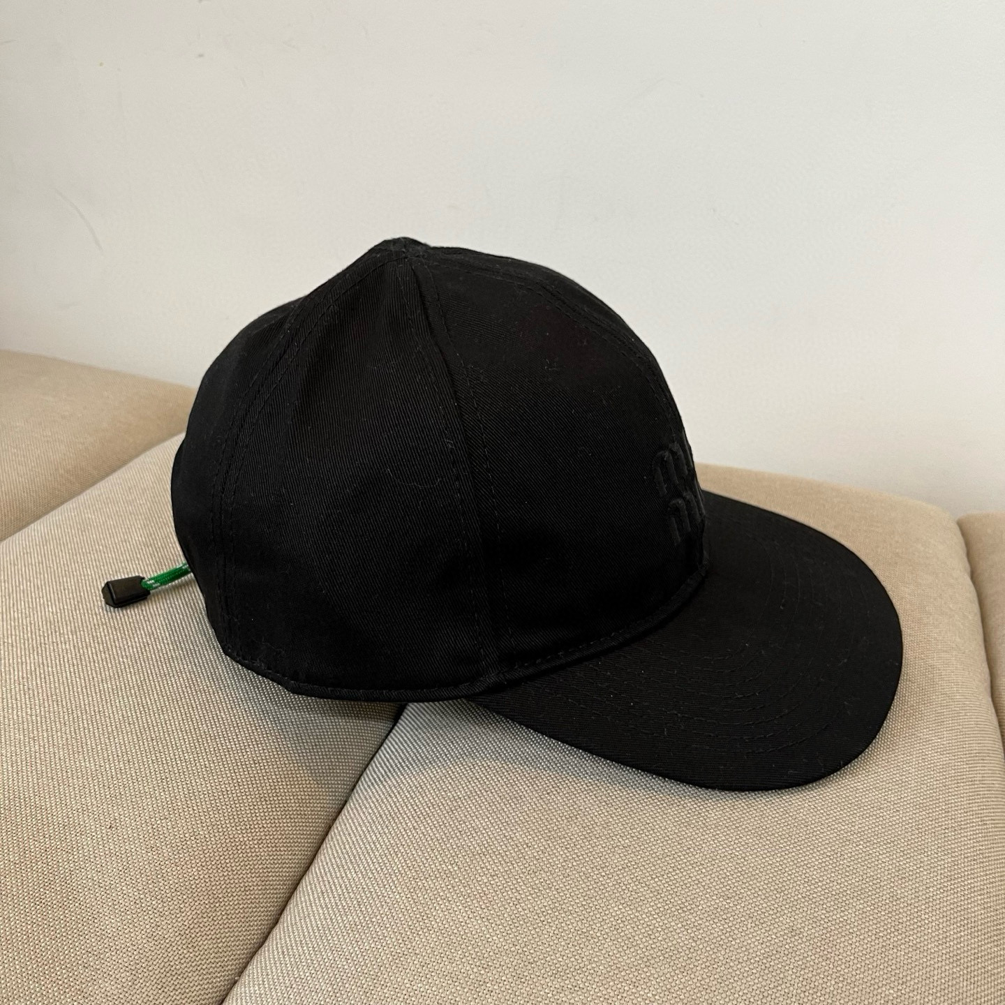  谬谬miumiu 原单春夏新款棒球帽，正品开模订制，原版做工细致质量超赞！