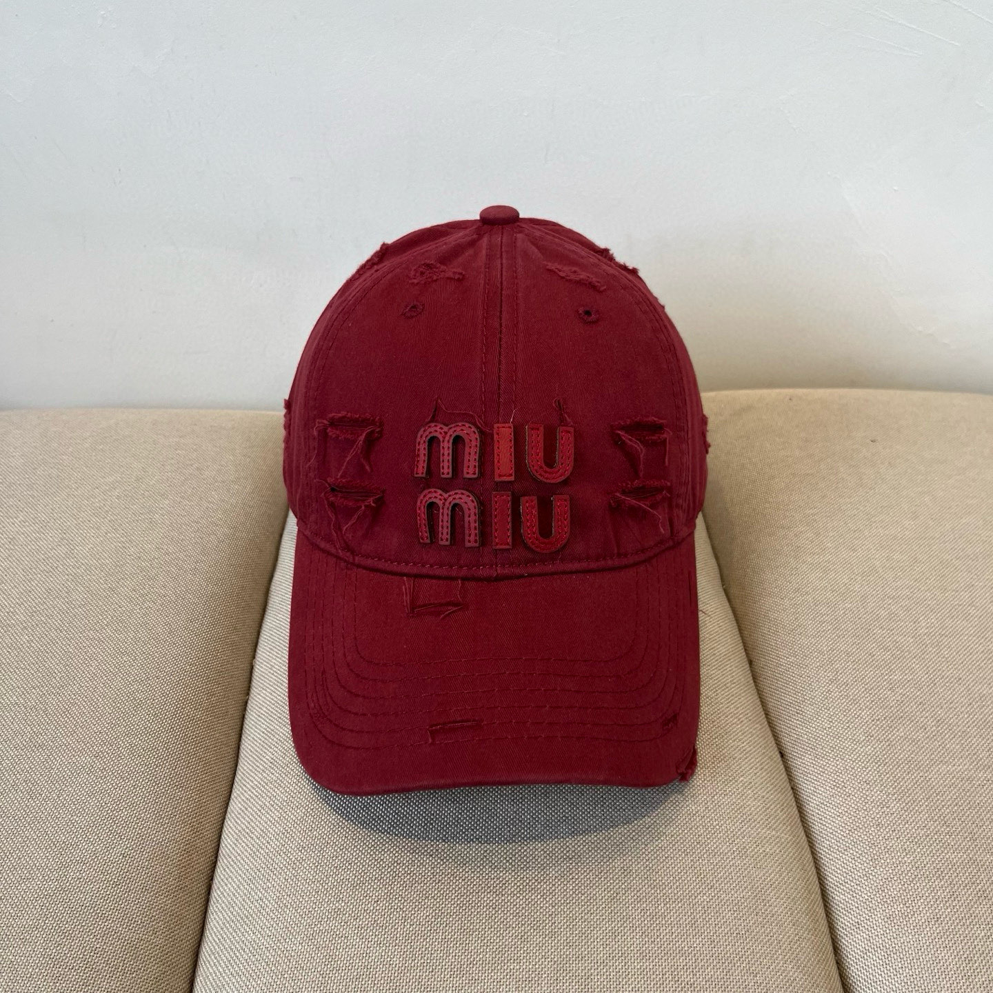  谬谬miumiu 原单春夏新款棒球帽，正品开模订制，原版做工细致质量超赞！