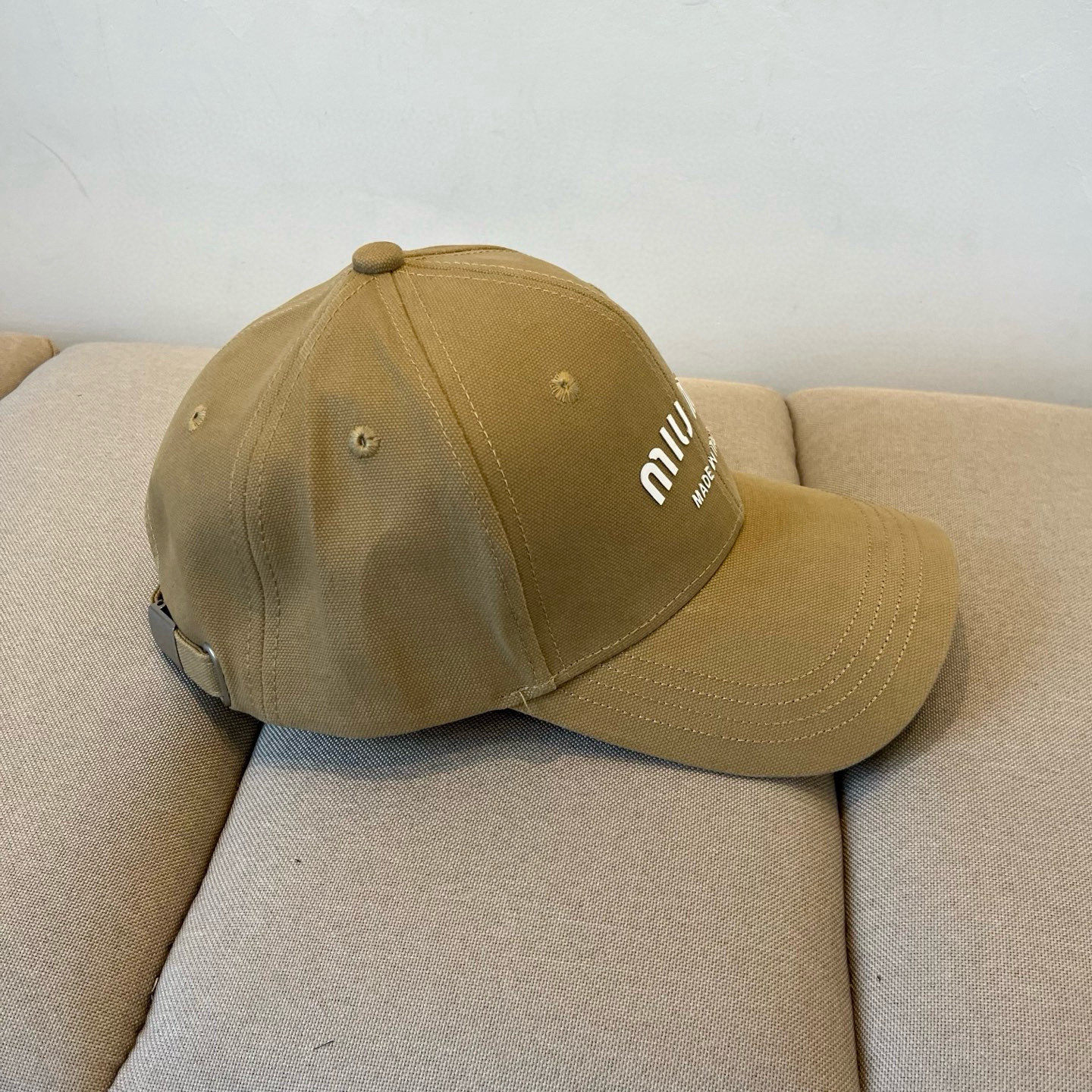  谬谬miumiu 原单春夏新款棒球帽，正品开模订制，原版做工细致质量超赞！