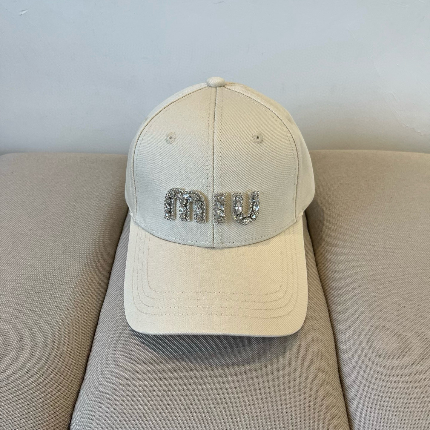  谬谬miumiu 原单春夏新款棒球帽，正品开模订制，原版做工细致质量超赞！