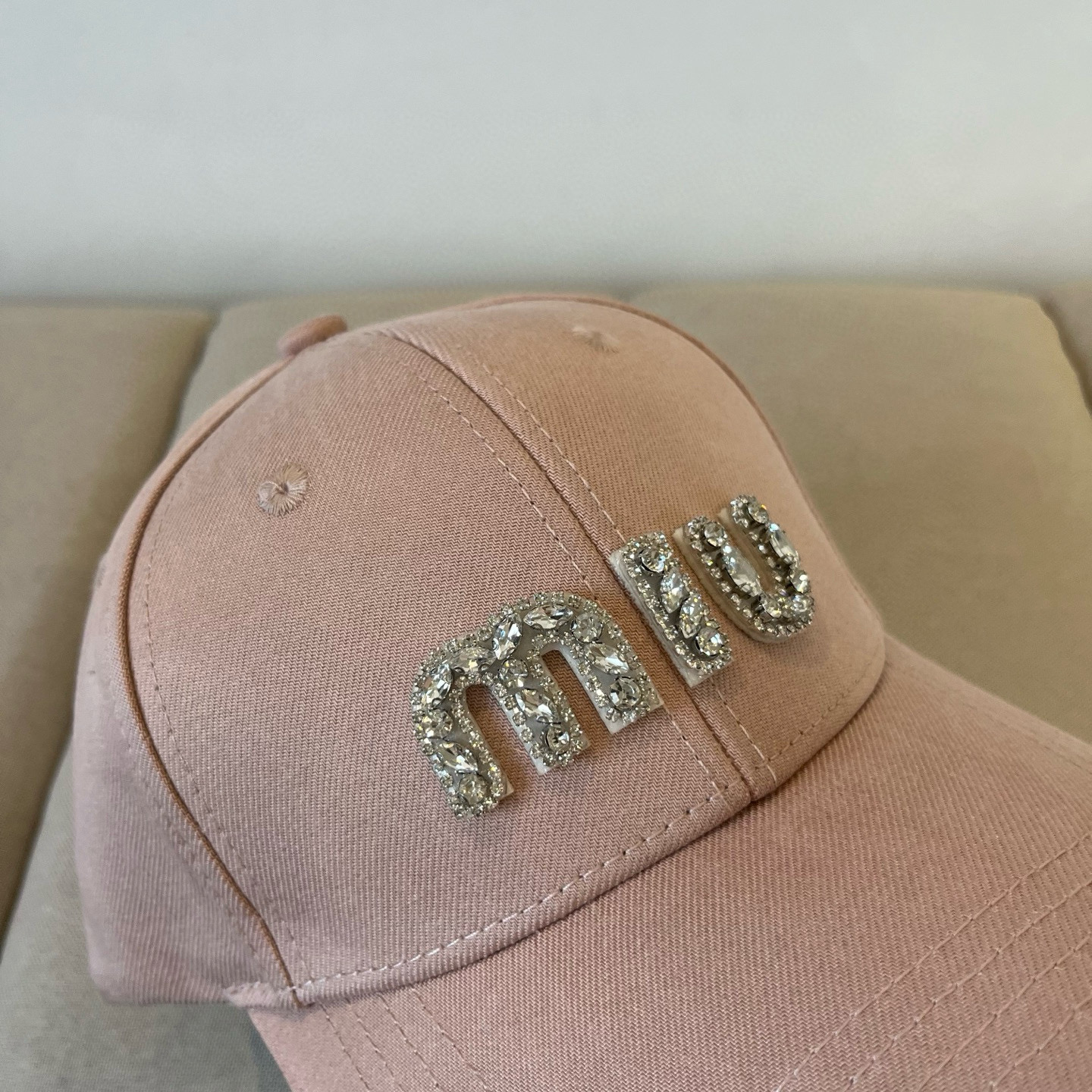  谬谬miumiu 原单春夏新款棒球帽，正品开模订制，原版做工细致质量超赞！