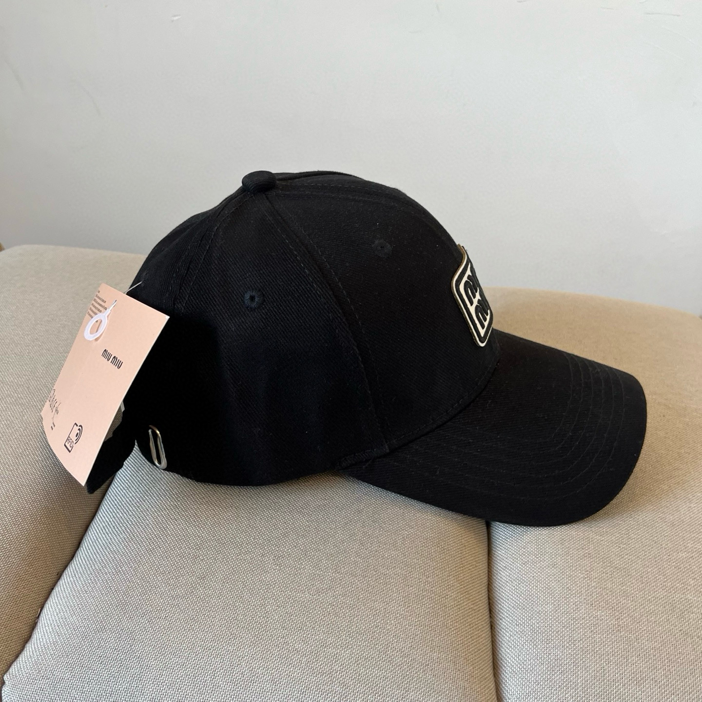  谬谬miumiu 原单春夏新款棒球帽，正品开模订制，原版做工细致质量超赞！