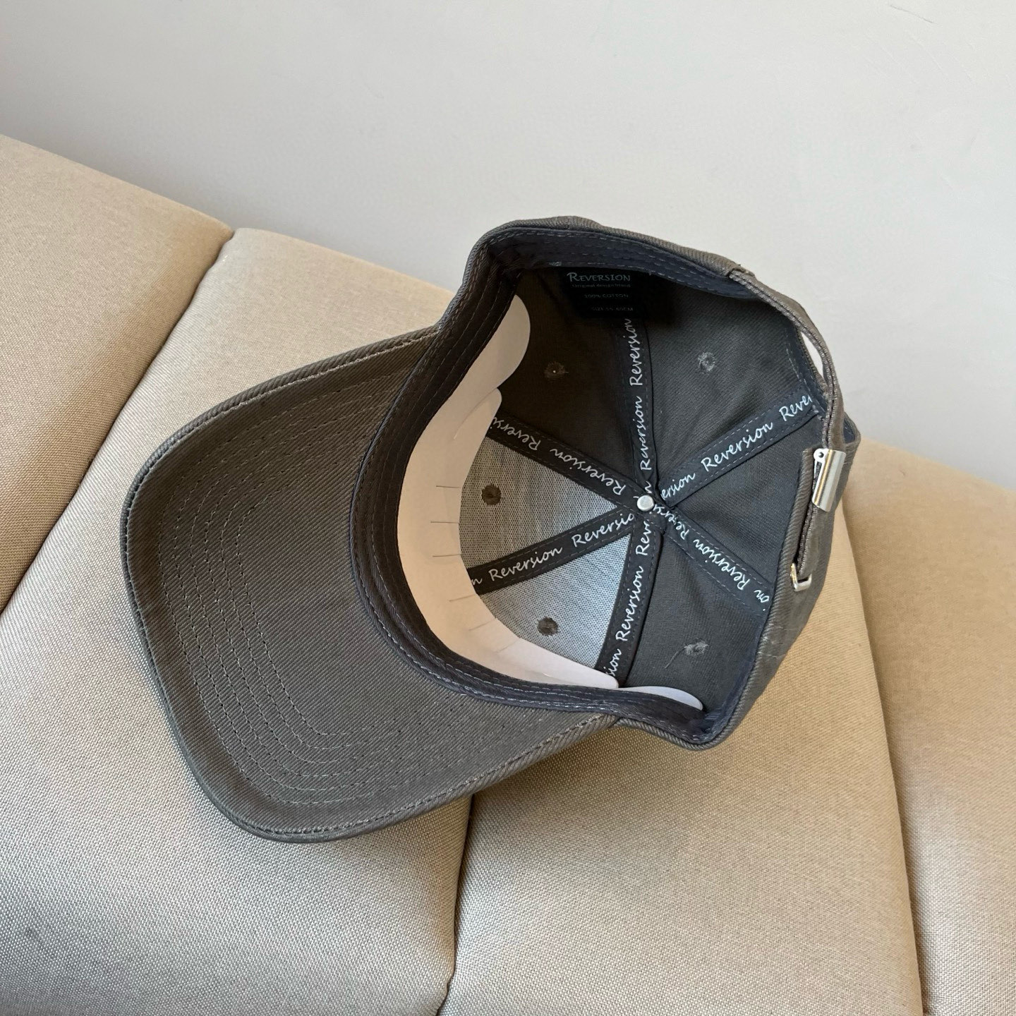  谬谬miumiu 原单春夏新款棒球帽，正品开模订制，原版做工细致质量超赞！